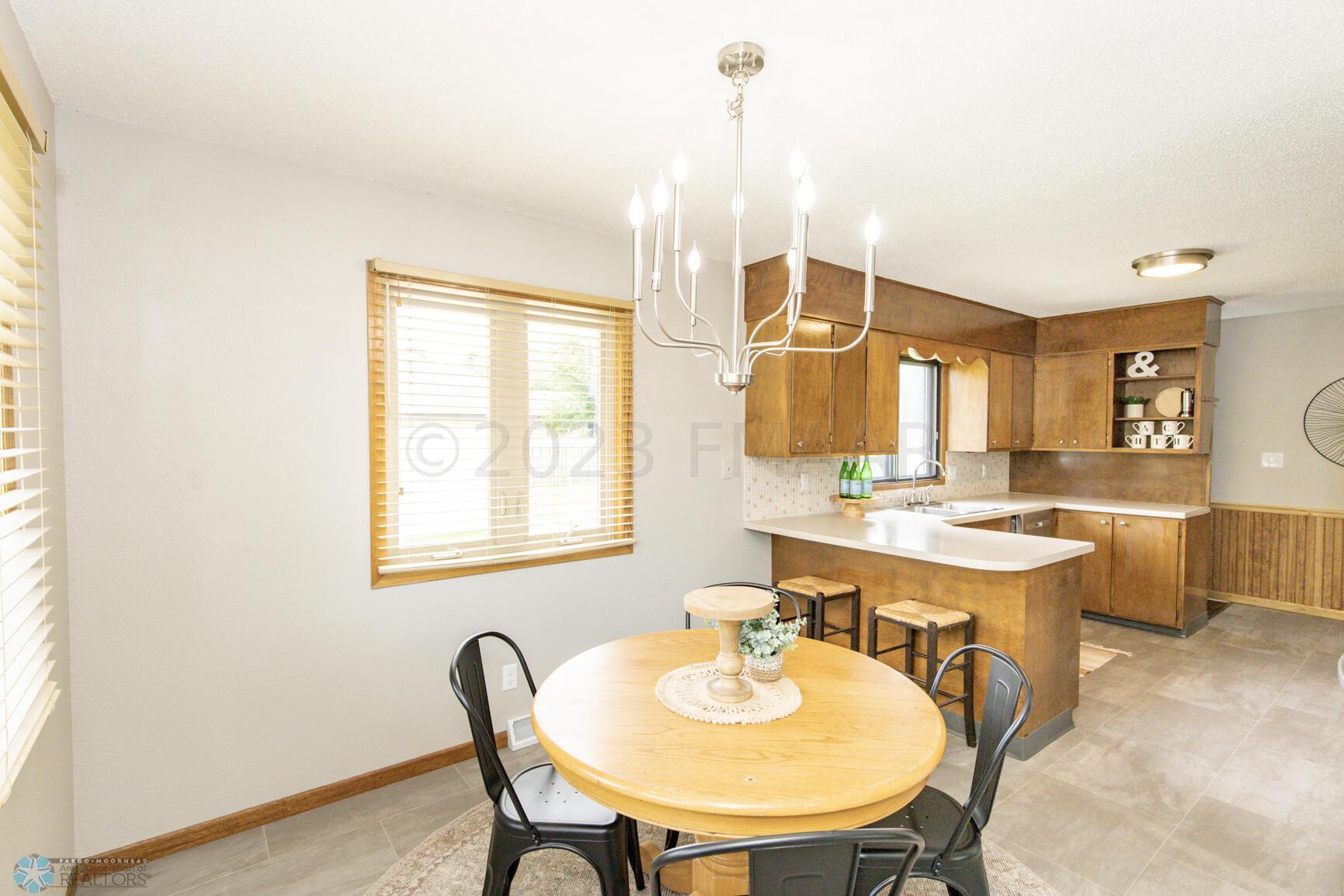 Kitchen/Dining
