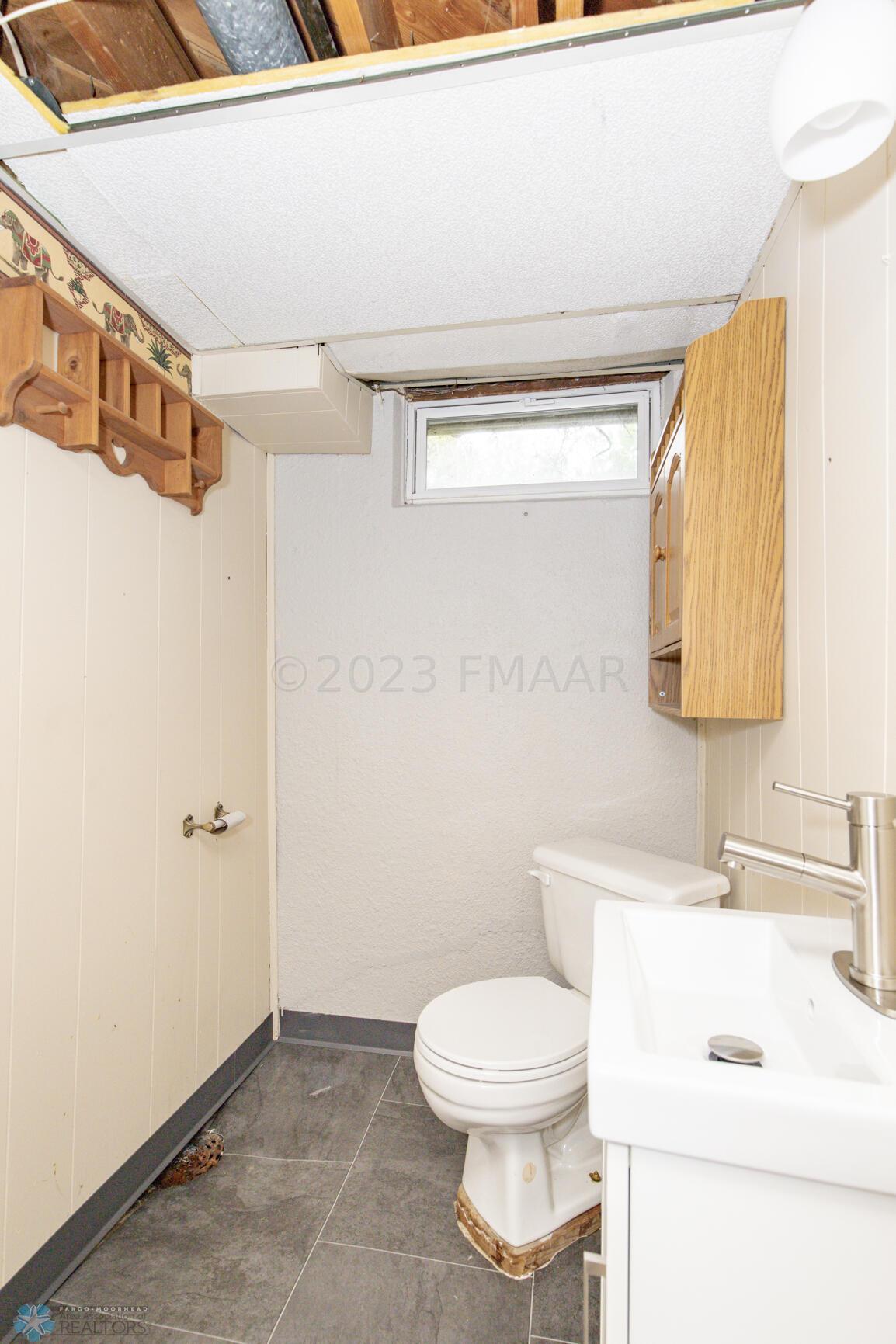 Bathroom 2