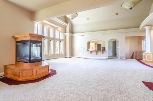 2043 ROSE CREEK Boulevard S, Fargo, ND 58104