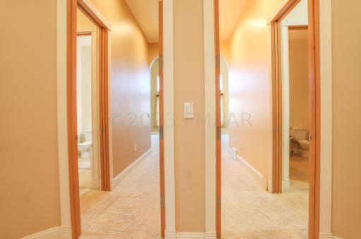 2043 ROSE CREEK Boulevard S, Fargo, ND 58104