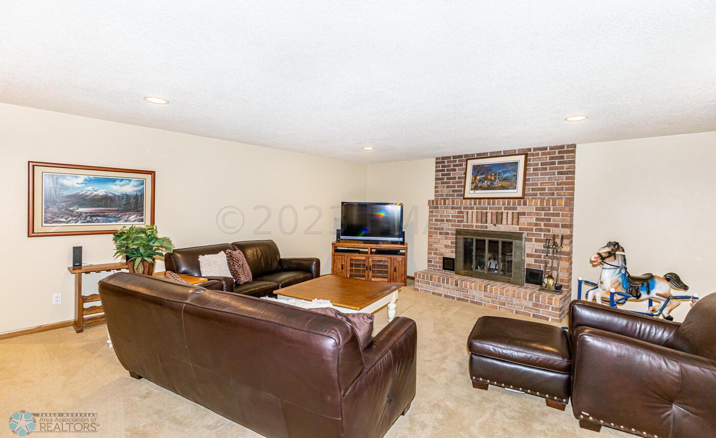 Home-29