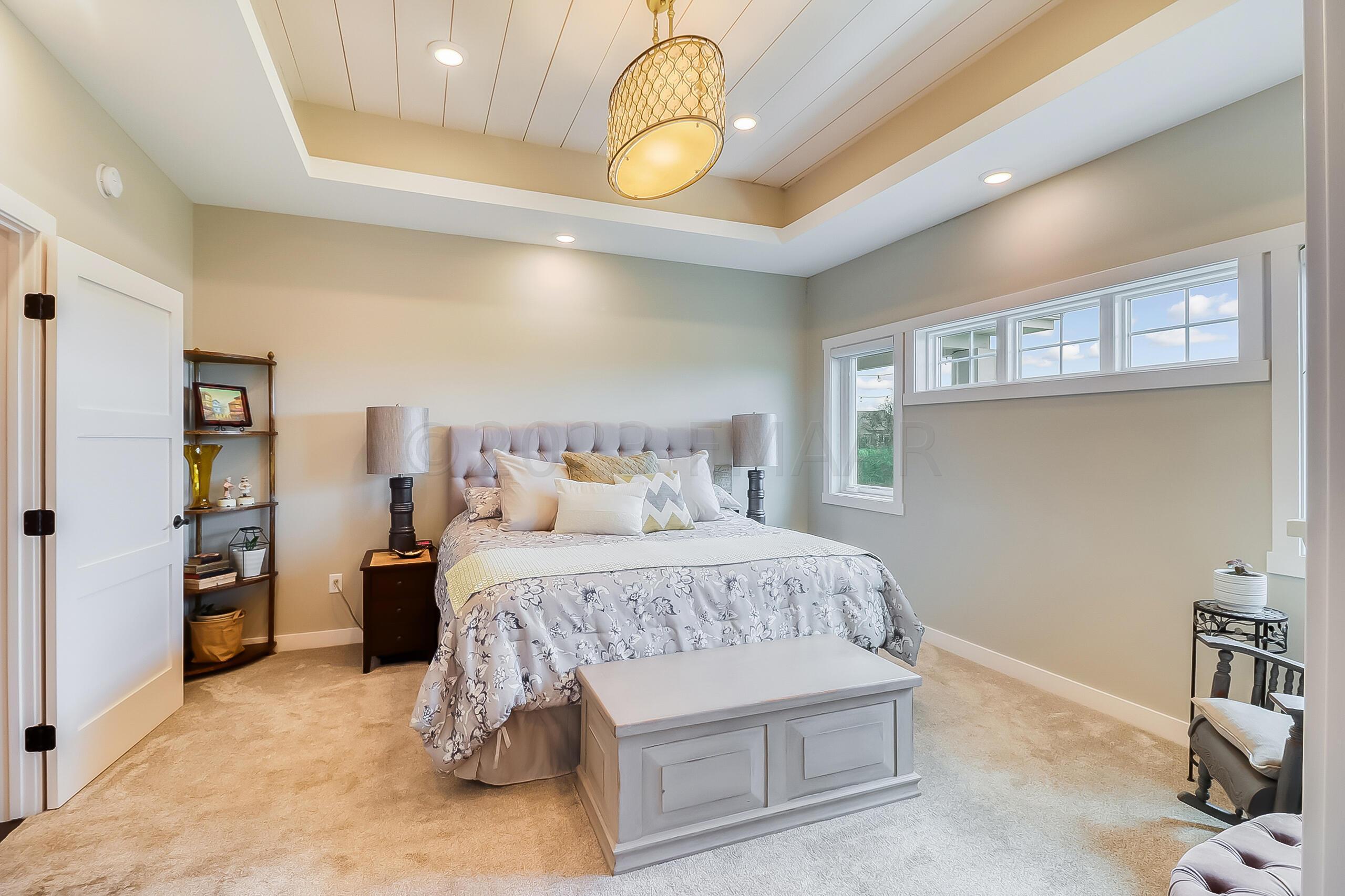 Primary Bedroom1_1