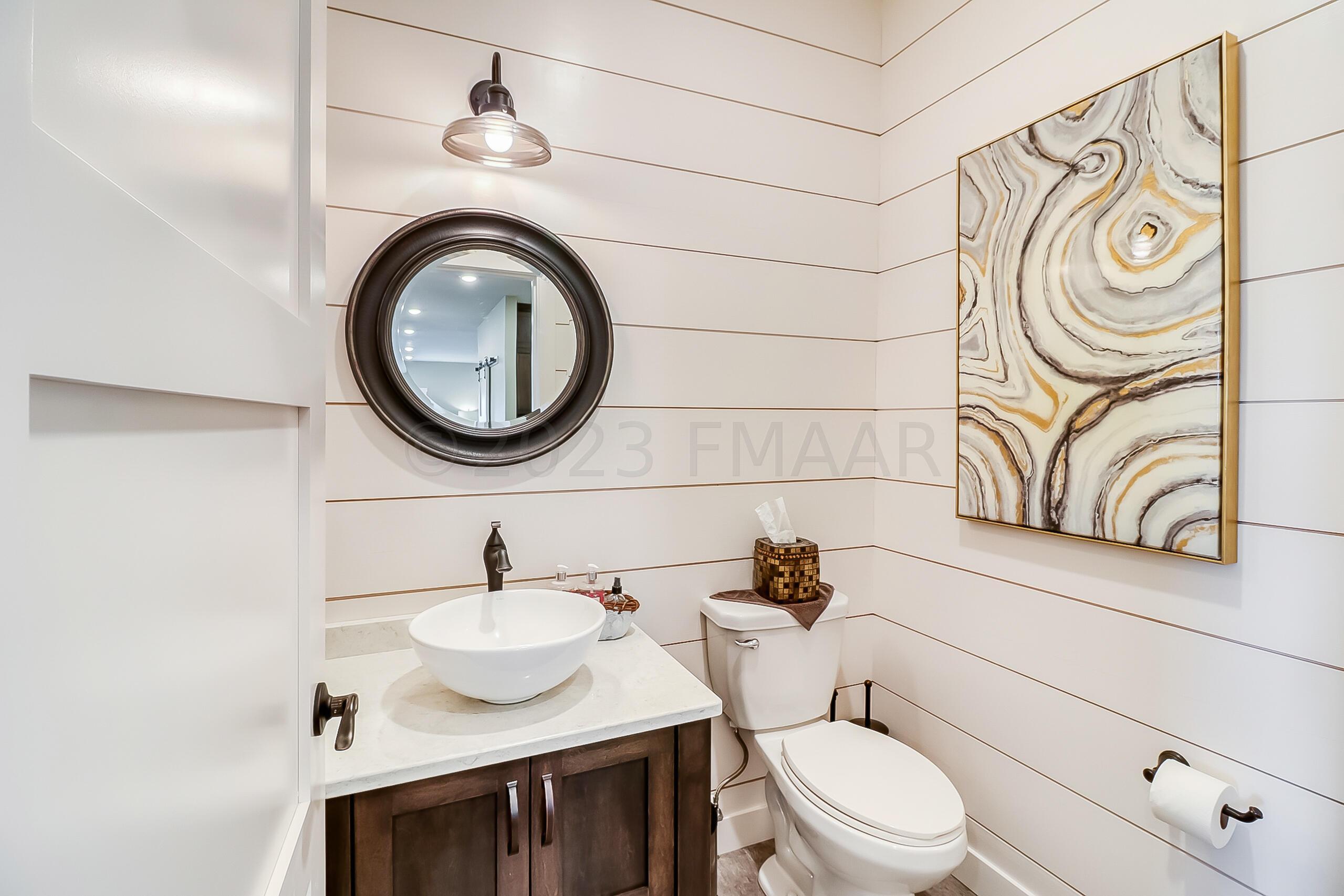 Half Bath1_1