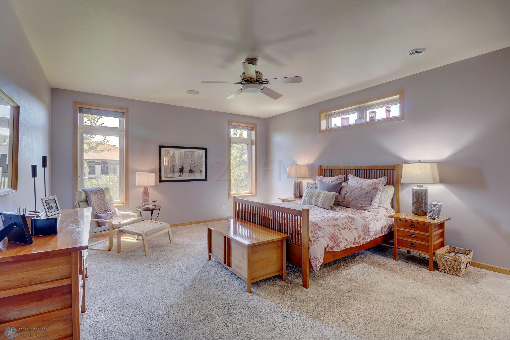 Master Bedroom1_1