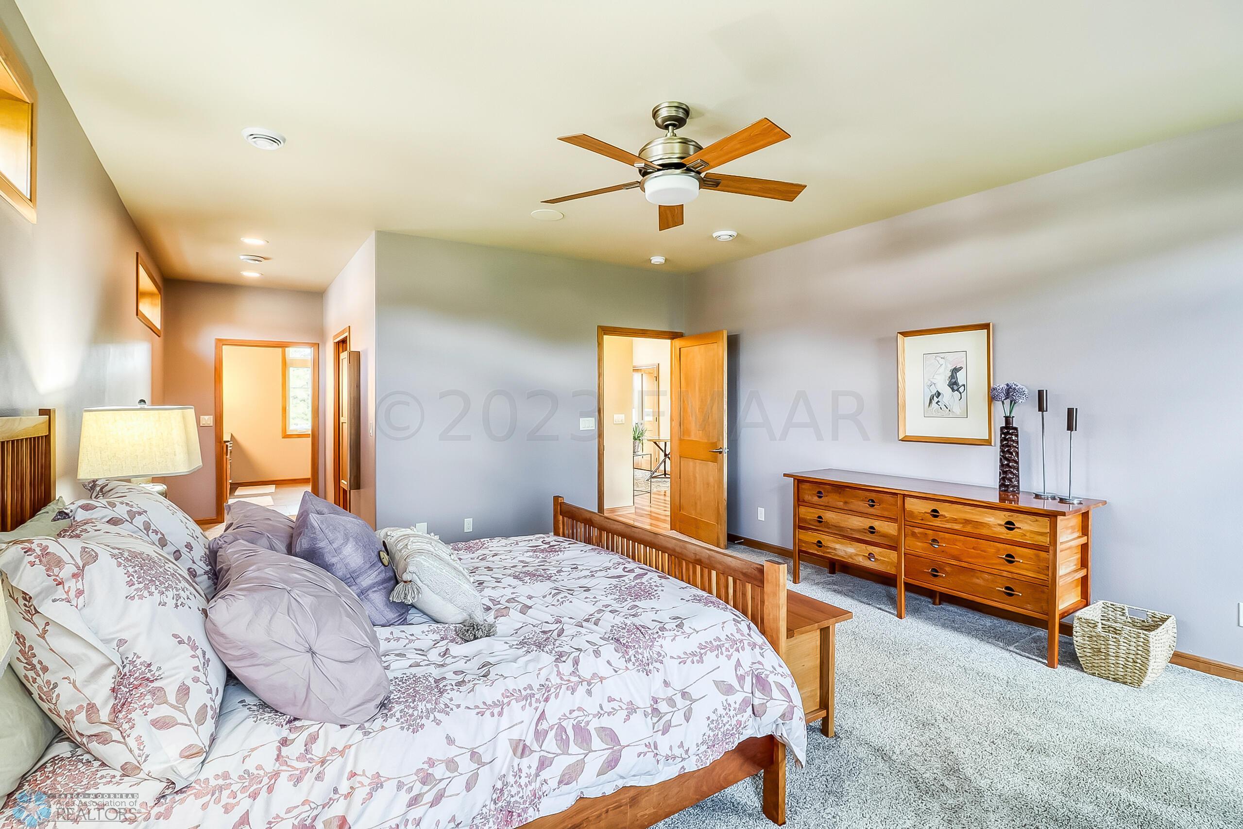 Primary Bedroom 1_3