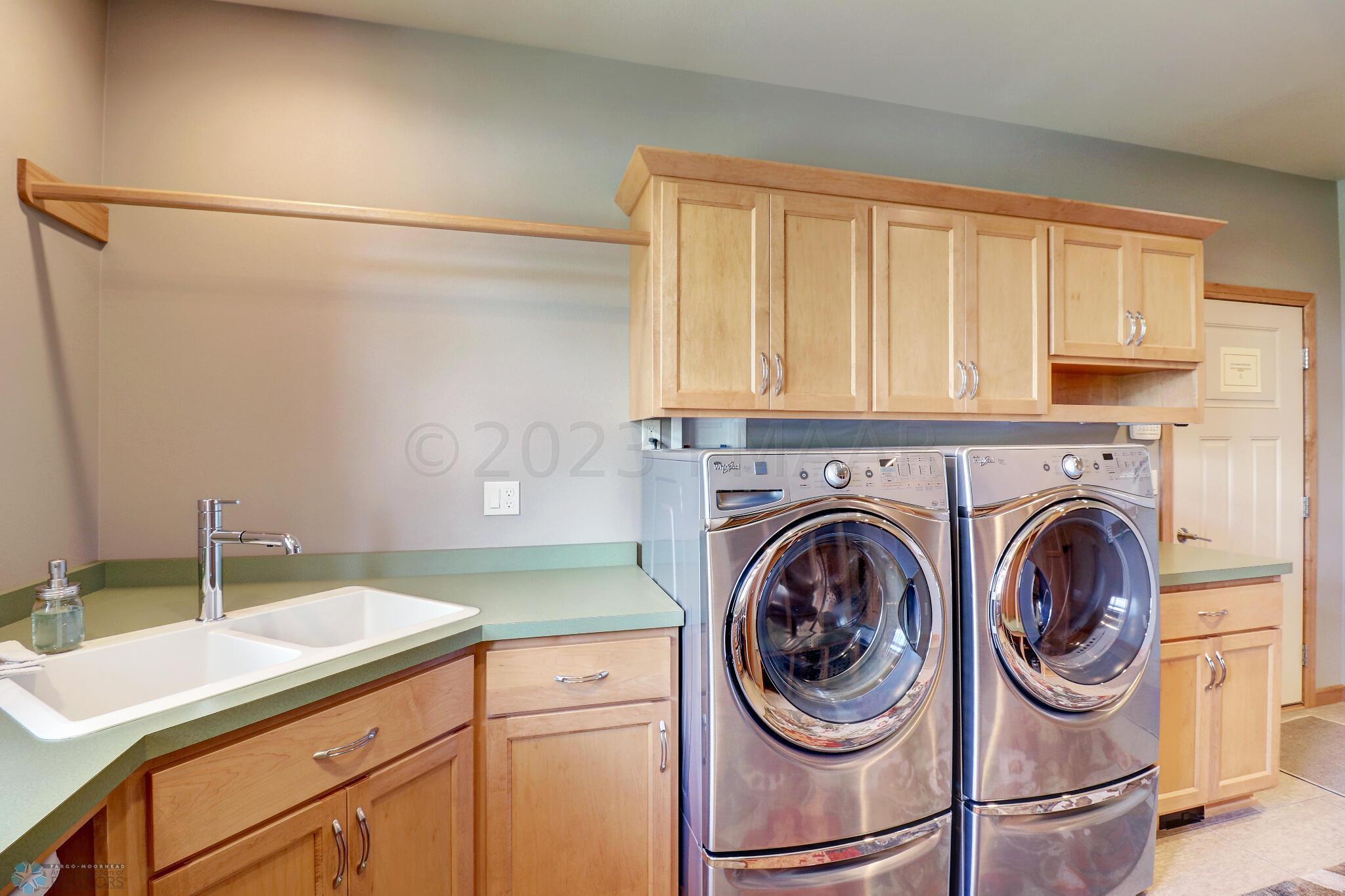 Mudroom_Laundry1_3
