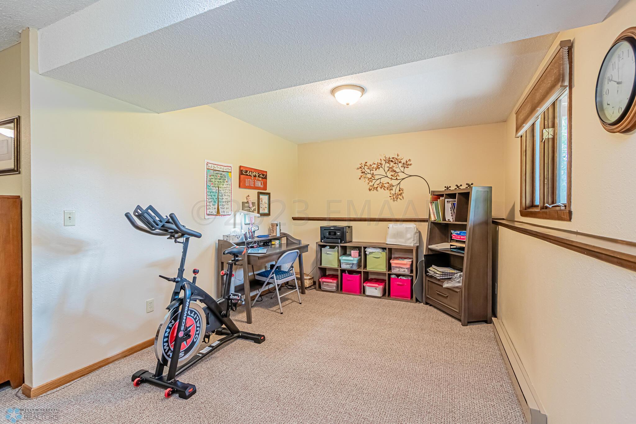 Family room/flex space
