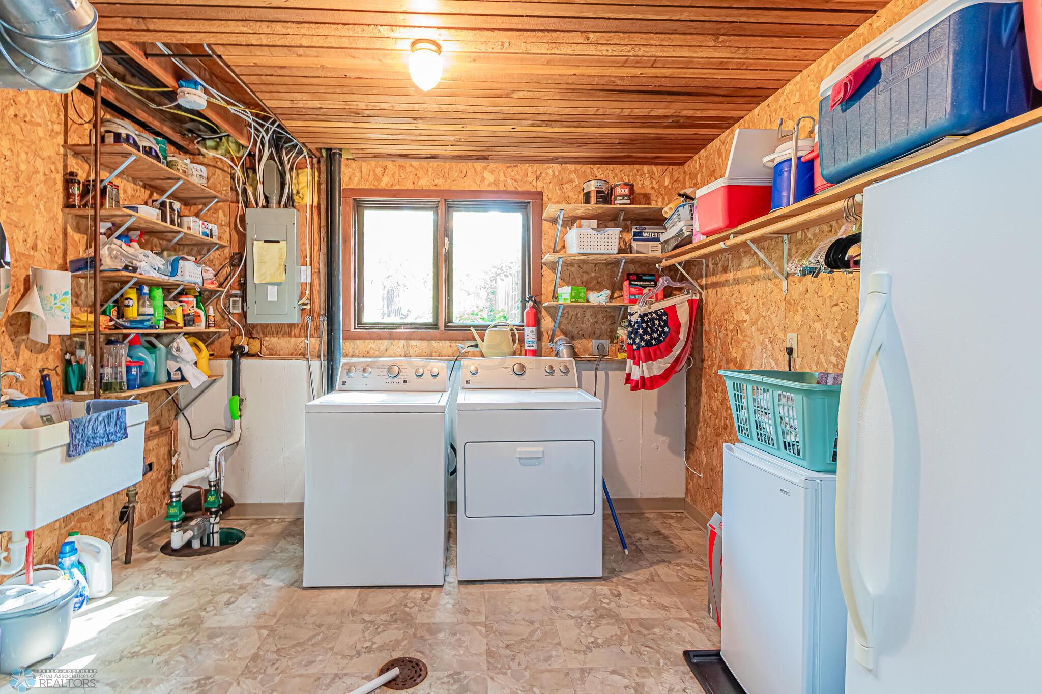laundry/utility