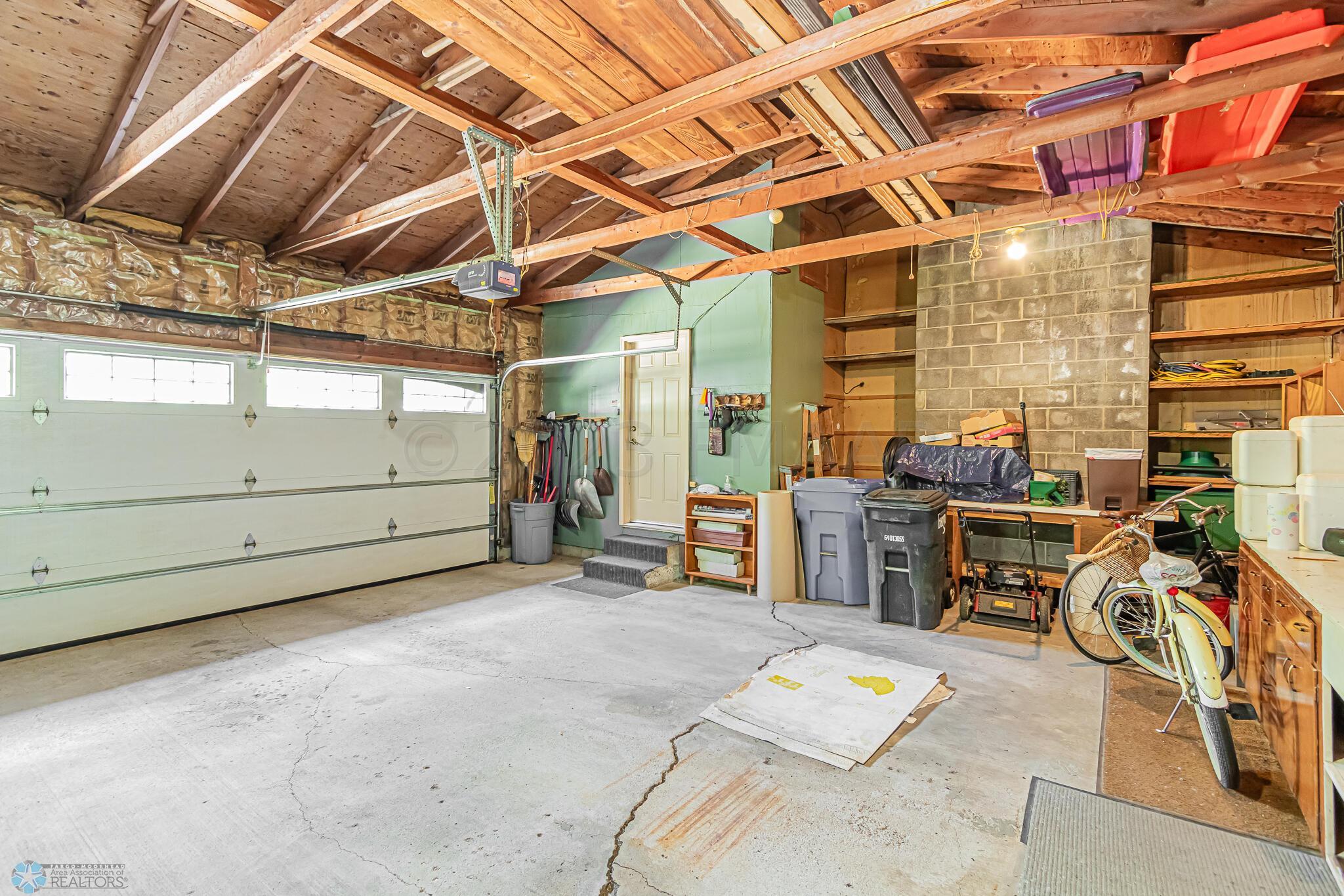 garage