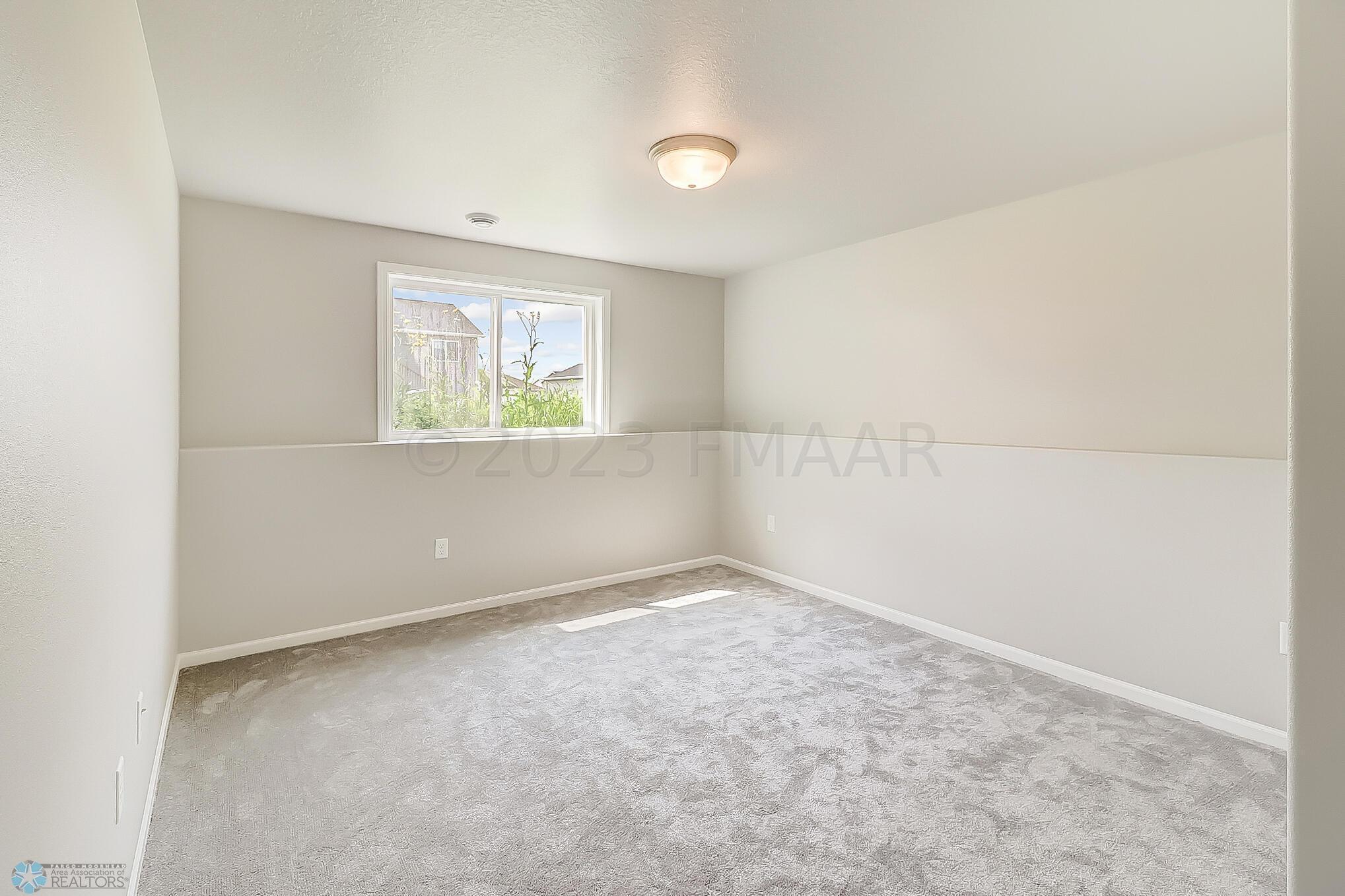 Basement Bedroom2_1