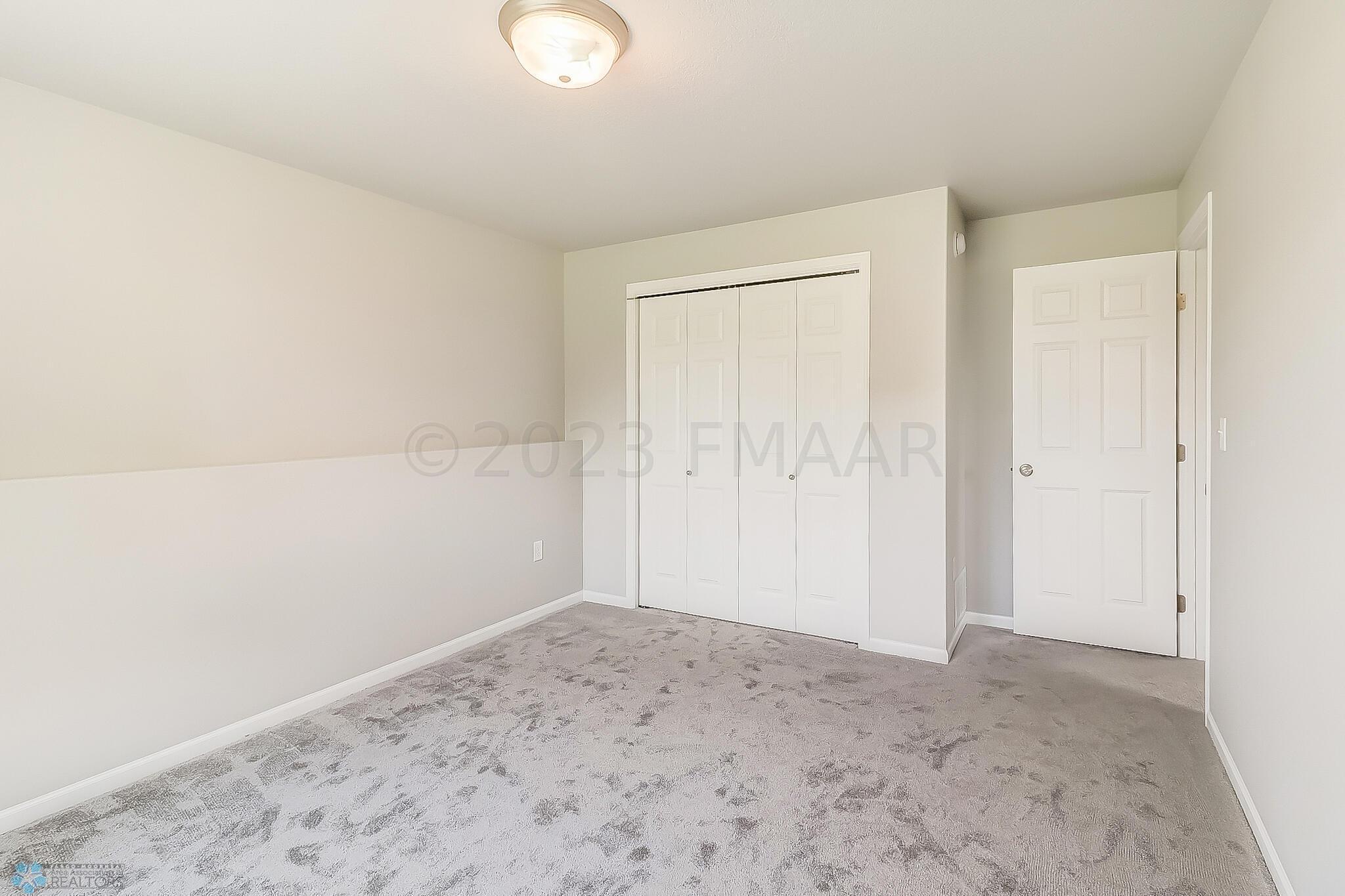 Basement Bedroom2_2