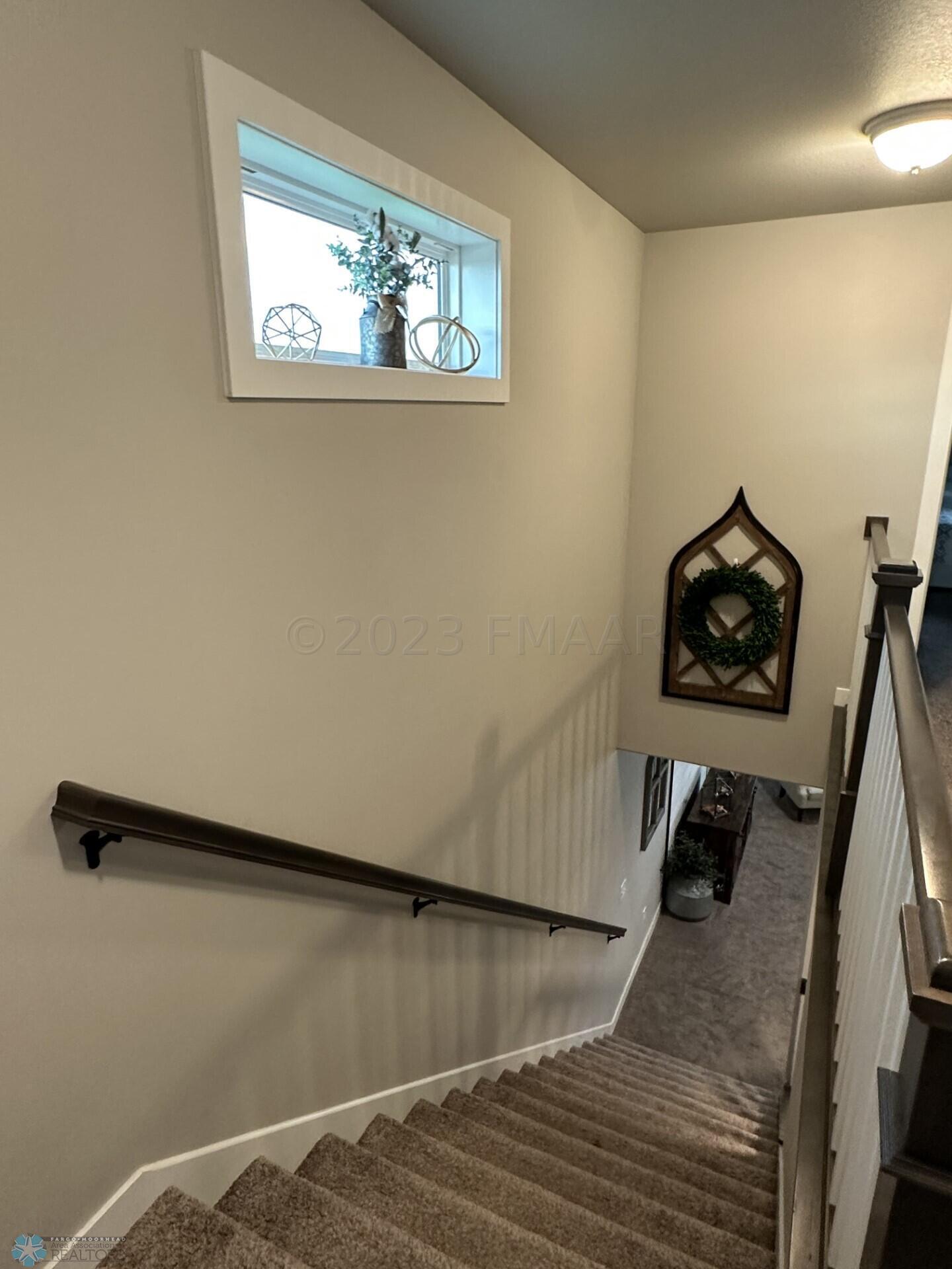 Wide stairs to the upstairs