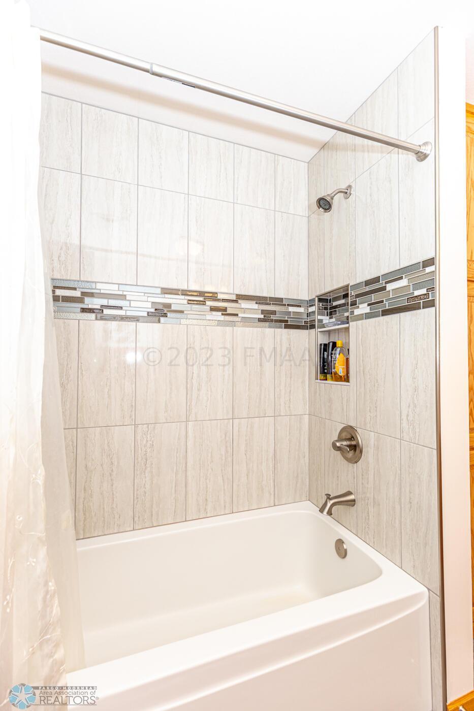 Upstairs Guest Full Bath