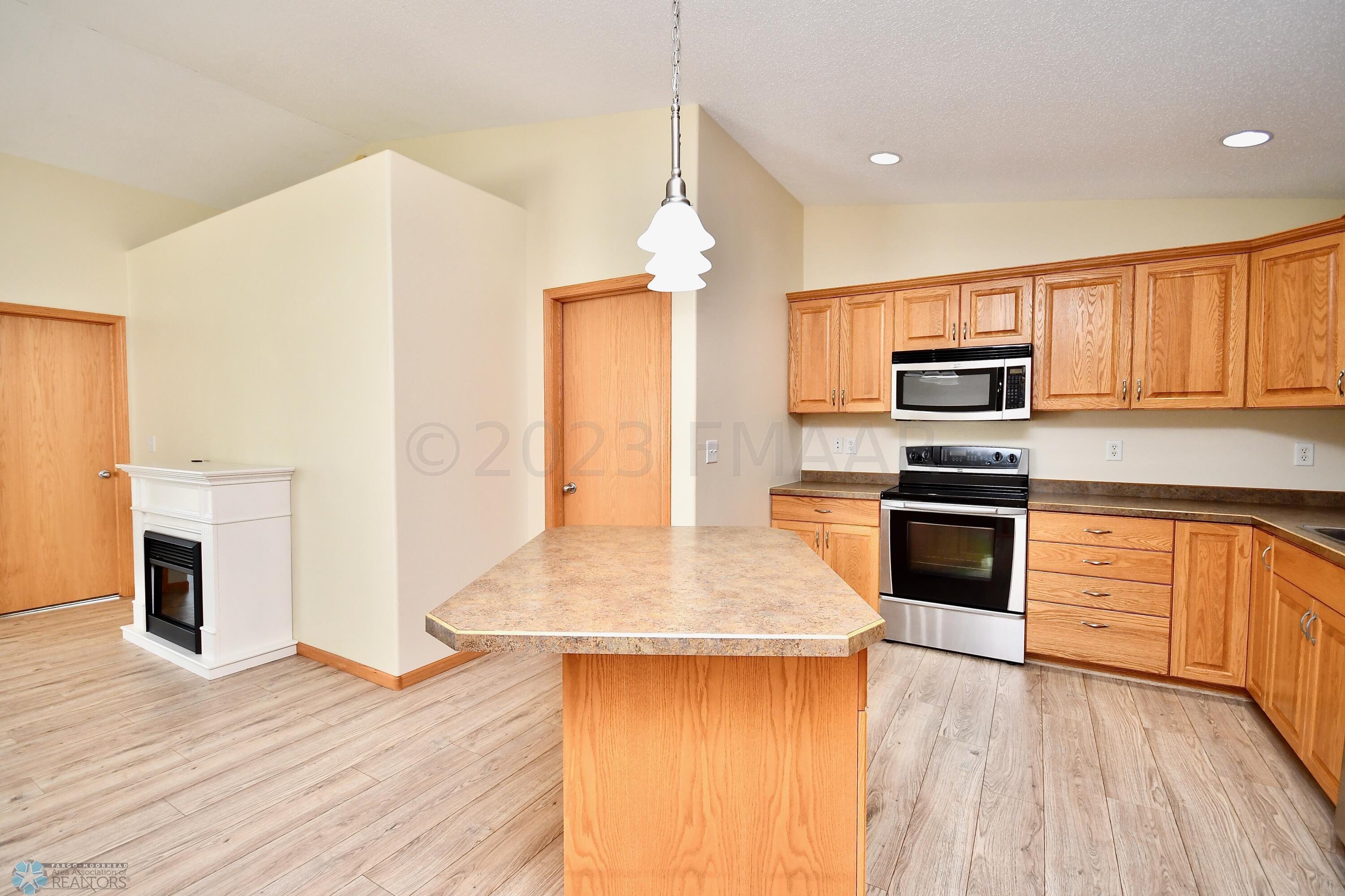 3634 Harrison St S Fargo