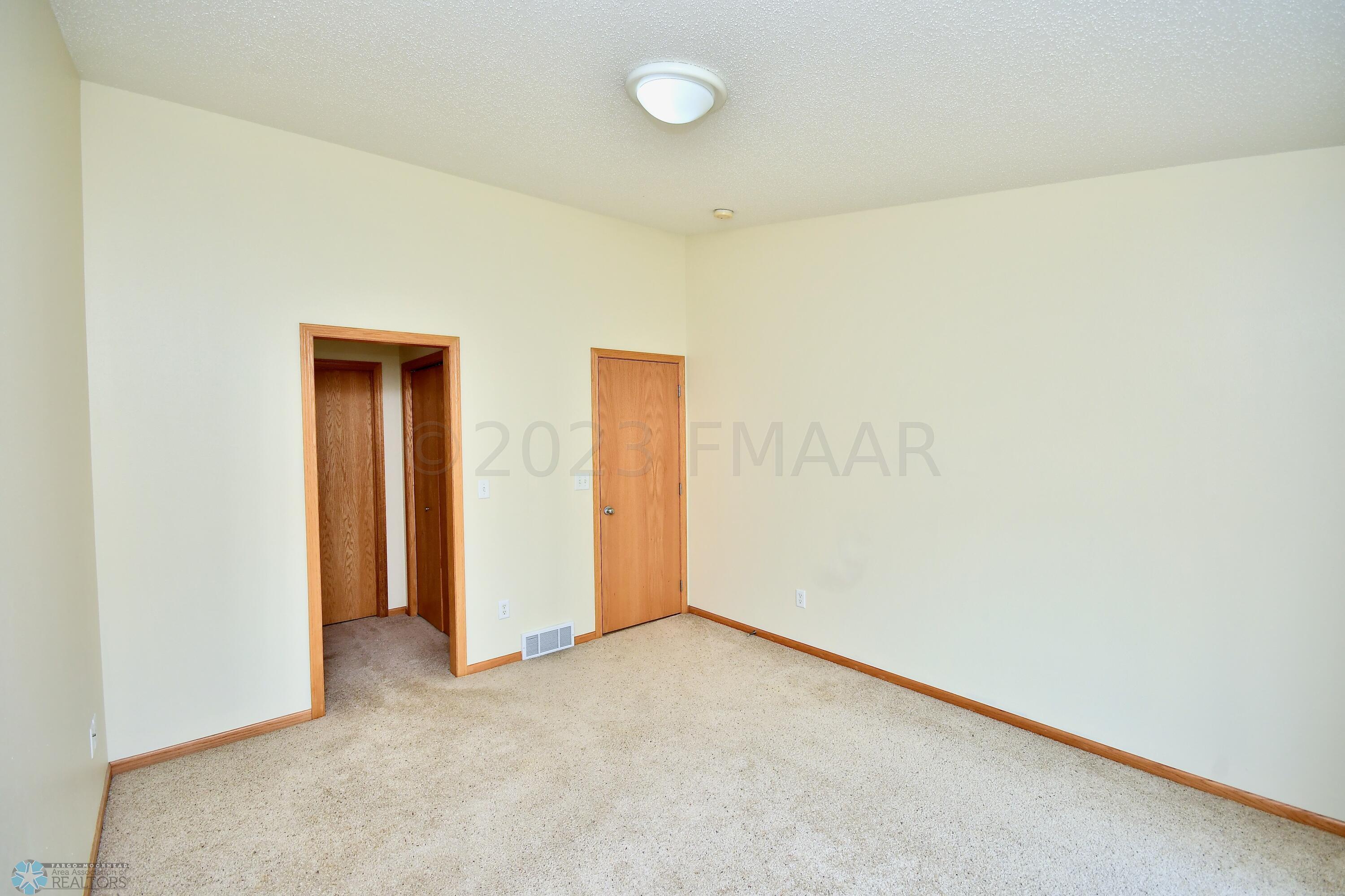 3634 Harrison St S Fargo