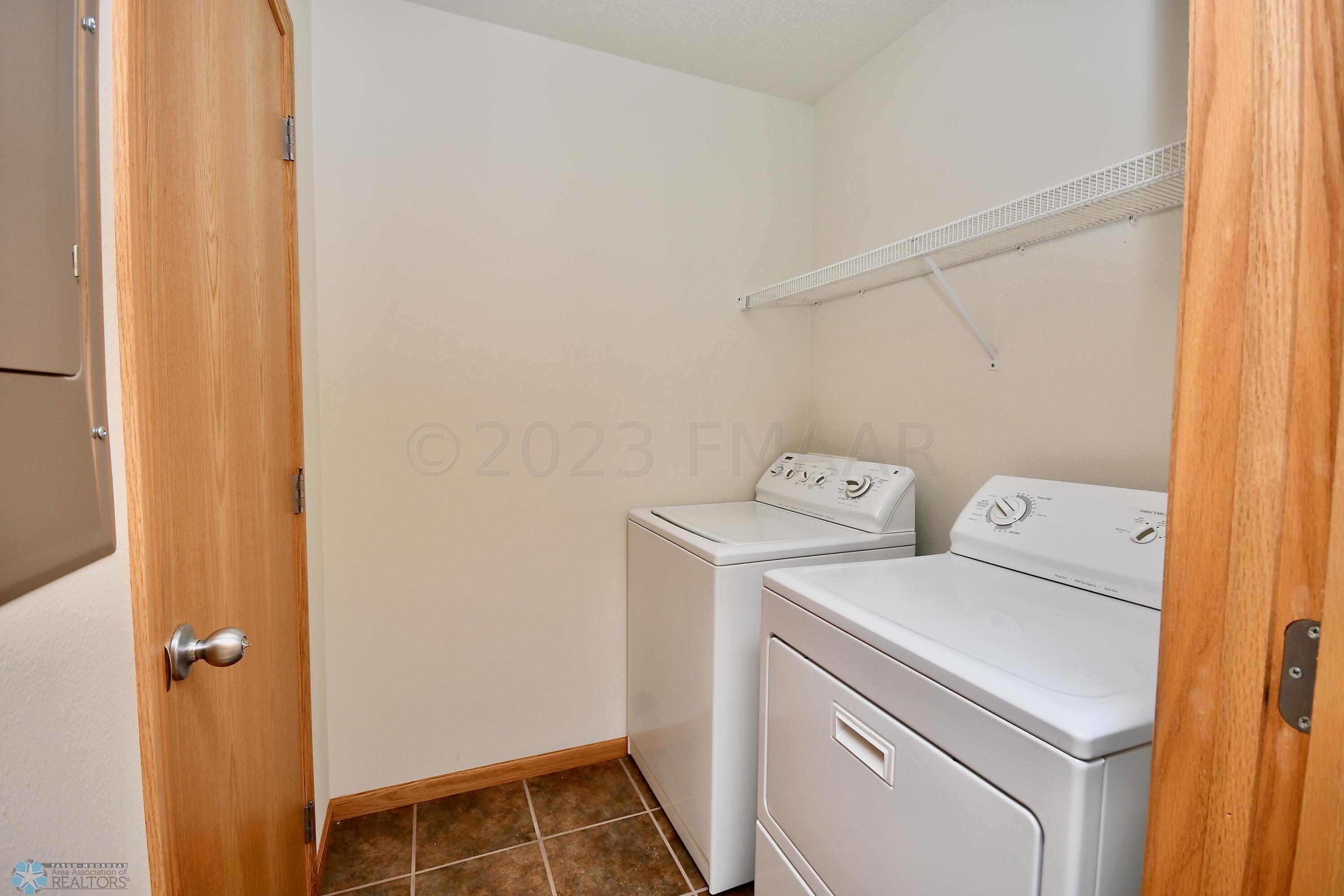 3634 Harrison St S Fargo