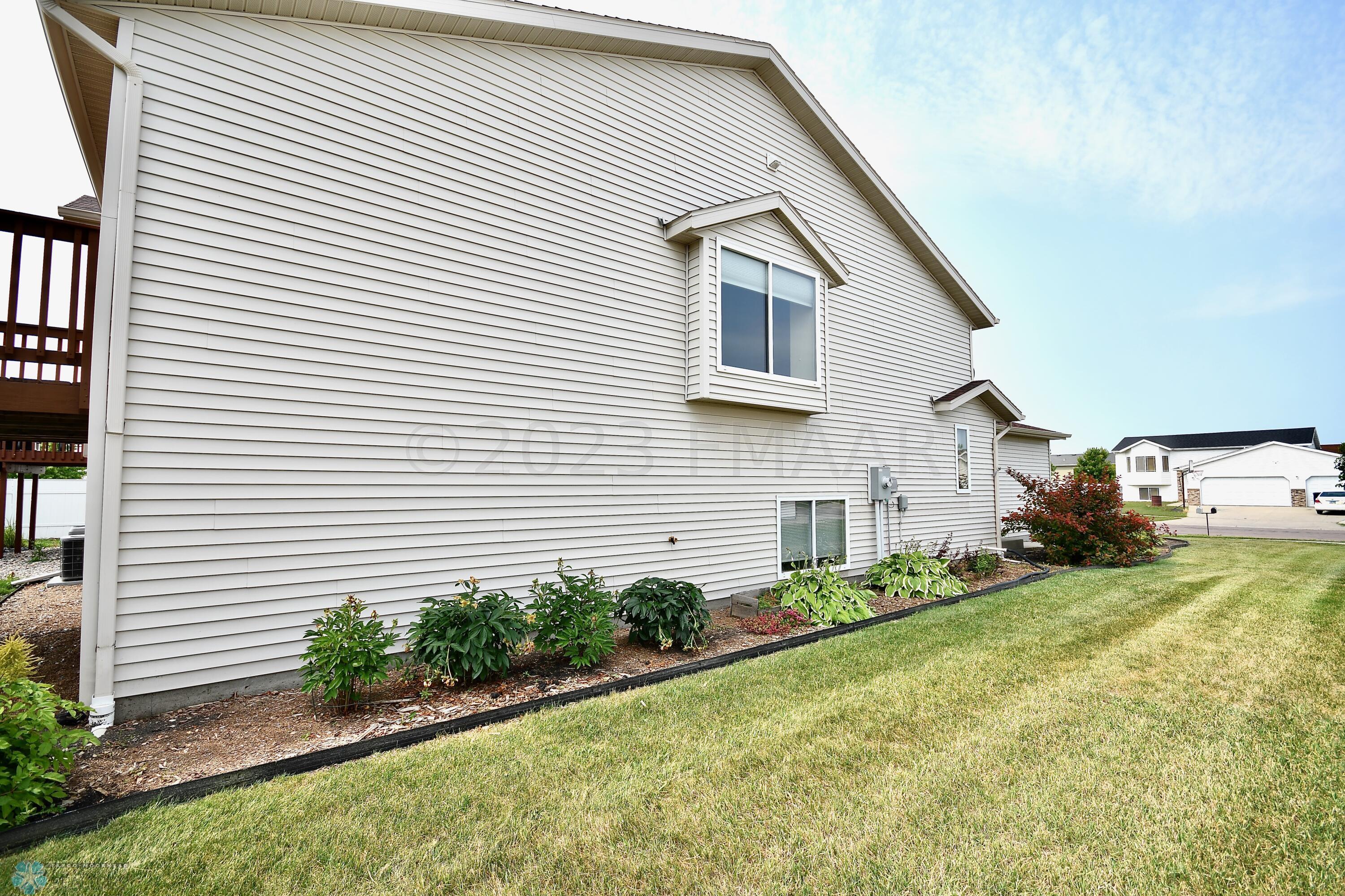 3634 Harrison St S Fargo