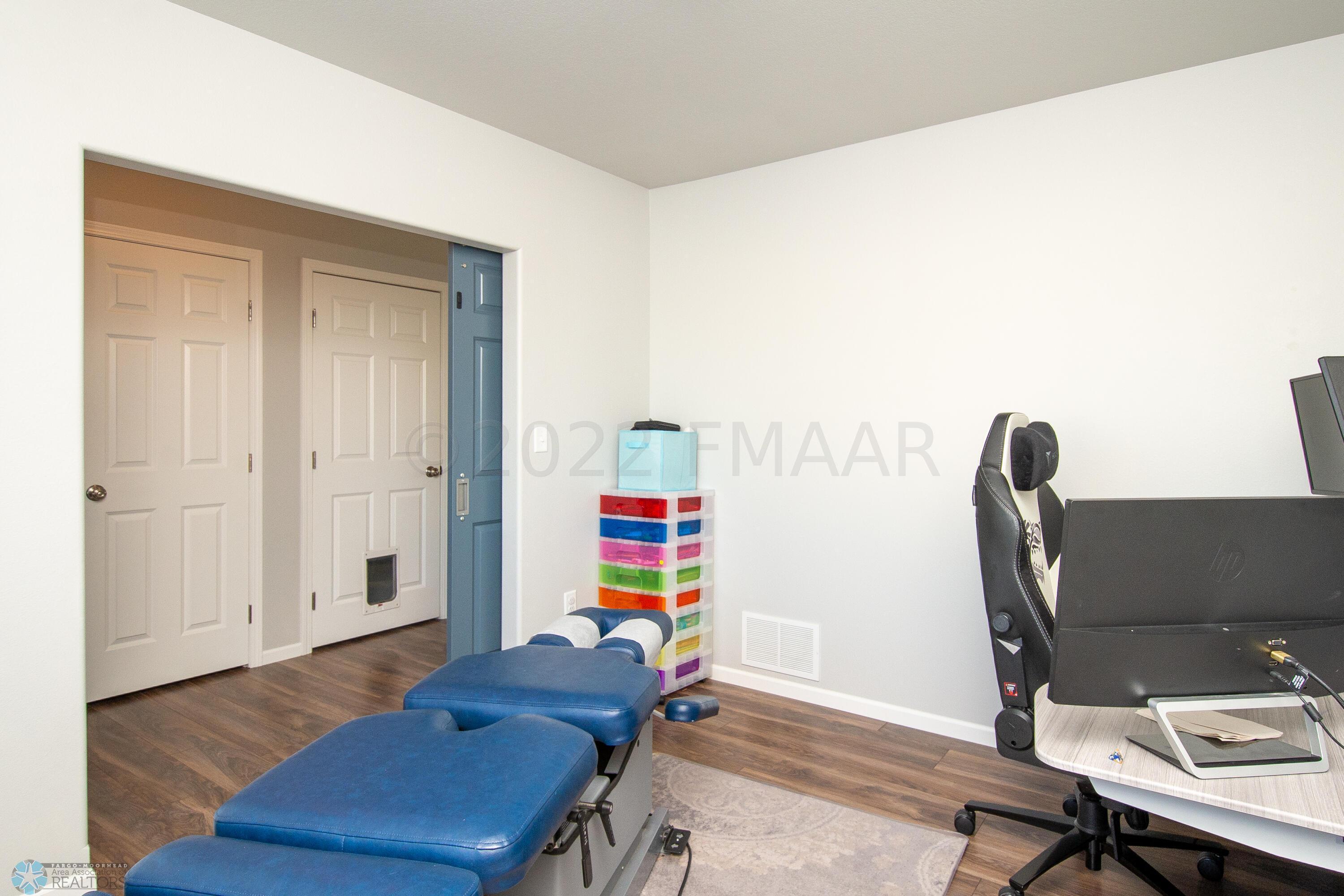 Office/Flex Room