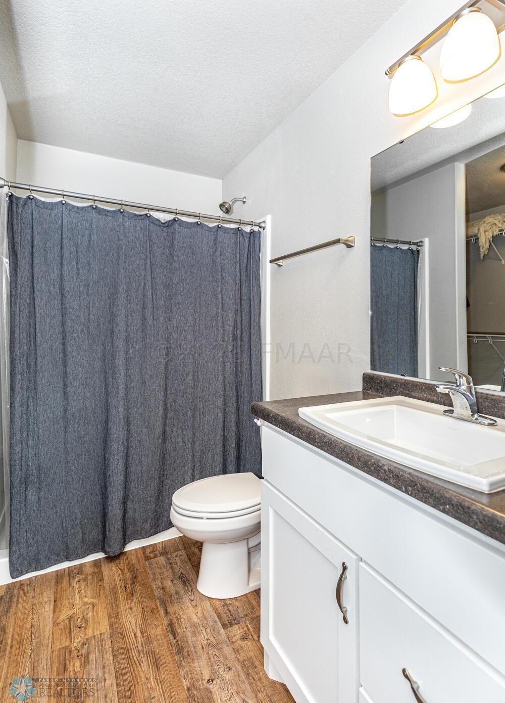 (15) Master Bath 1