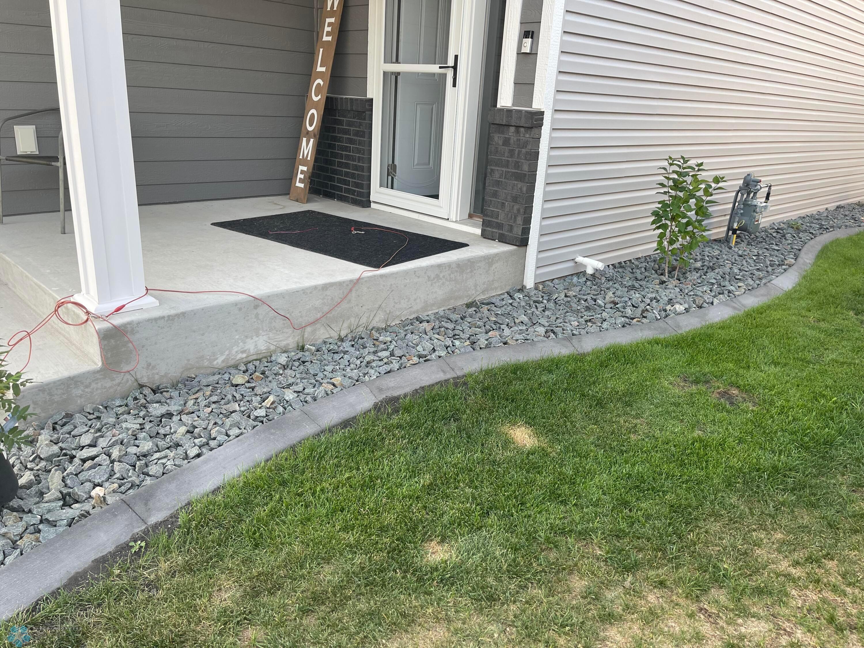 (33) Curbing & Landscape Rock