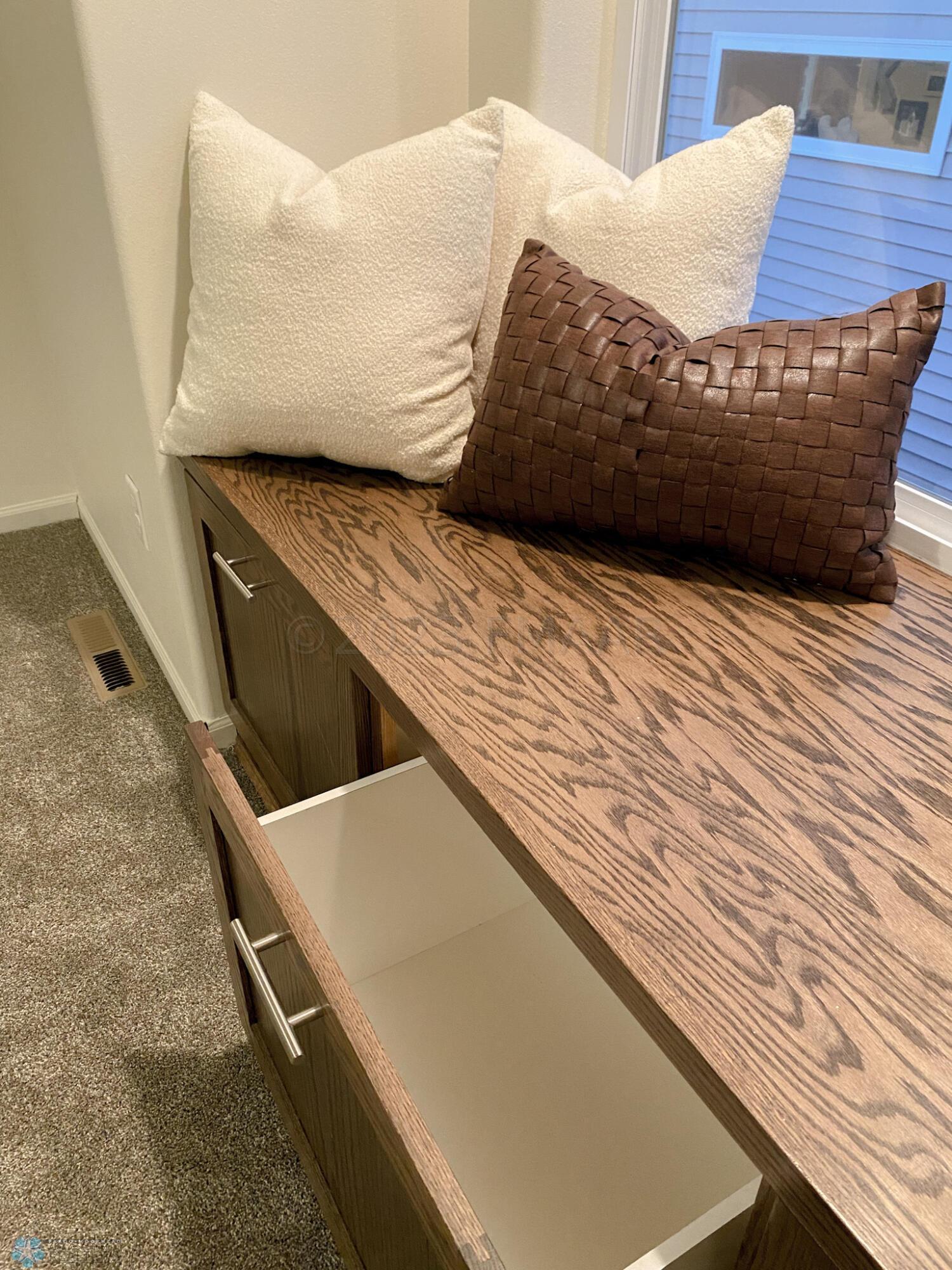 MASTER BEDROOM WINDOW SEAT MORE
