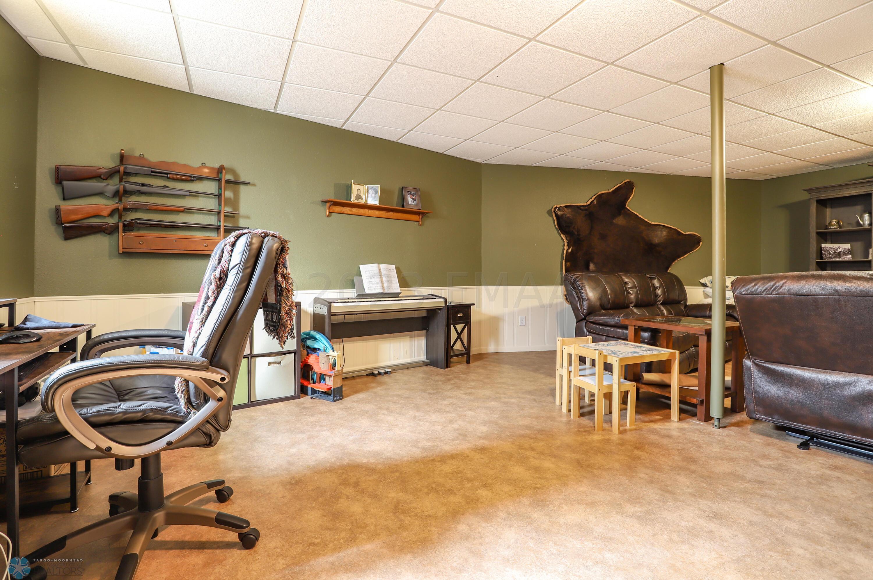 Family Room (view 3)