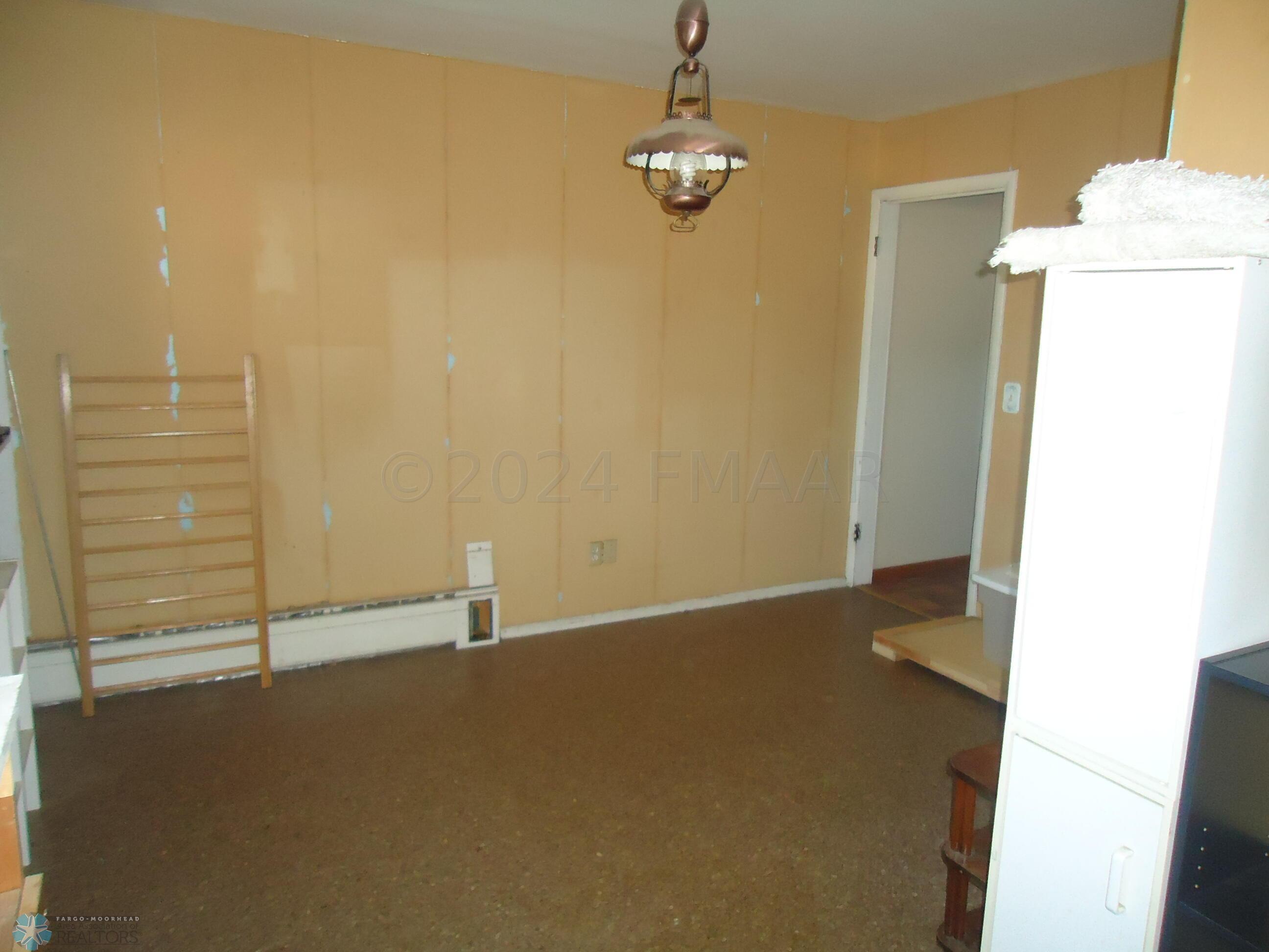 upper bedroom