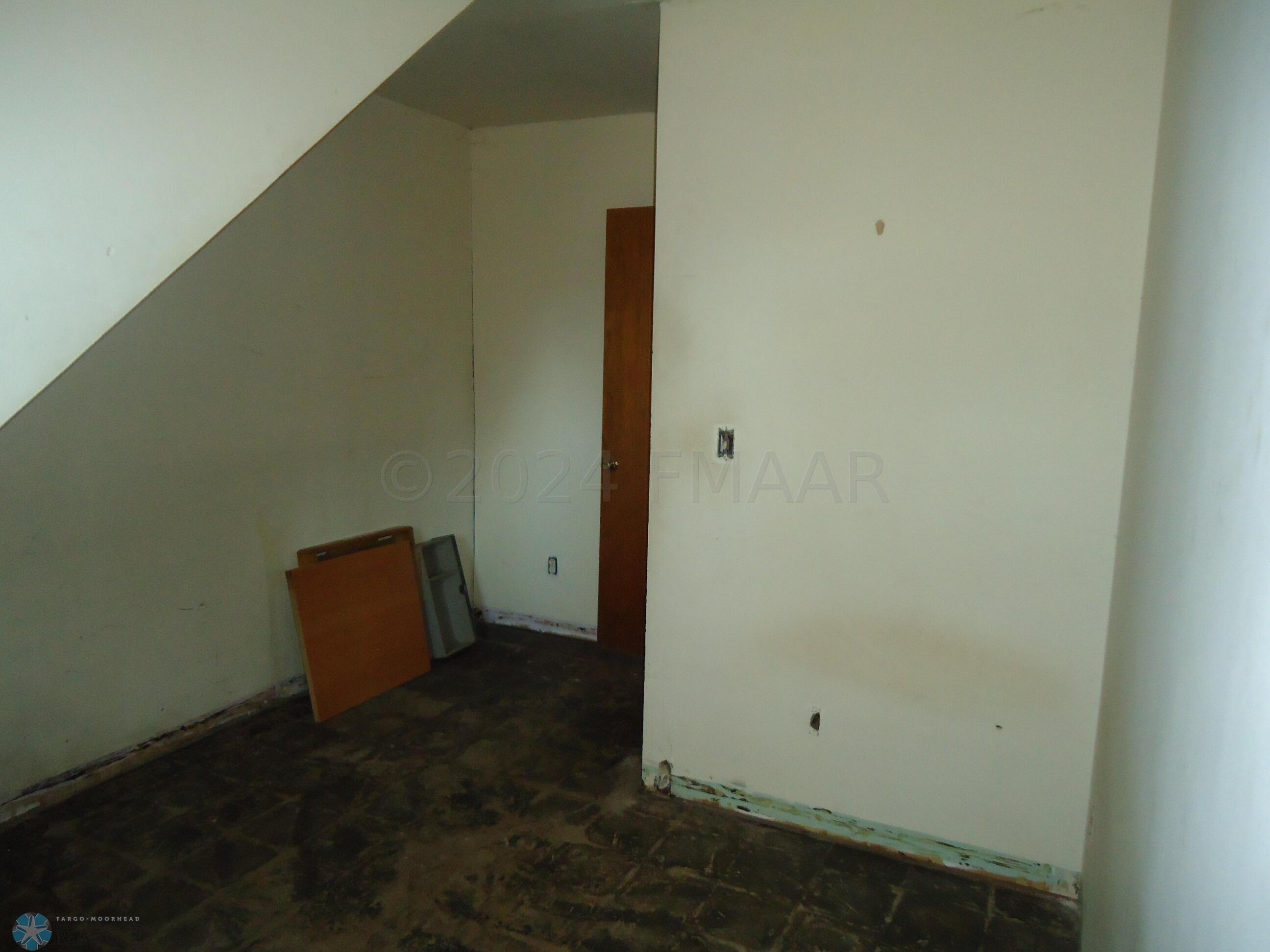 lower bedroom 1
