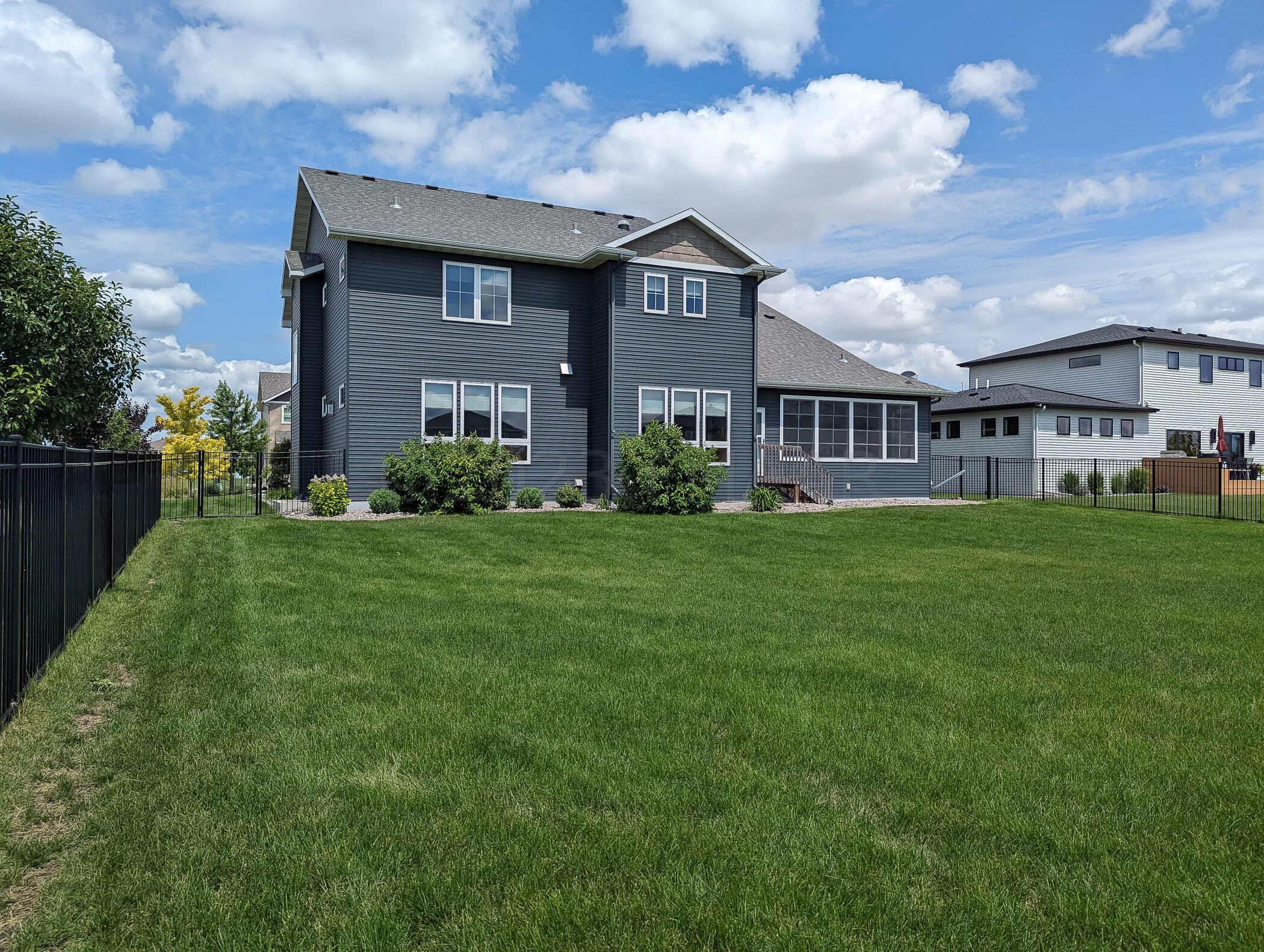 L2P151-182747034