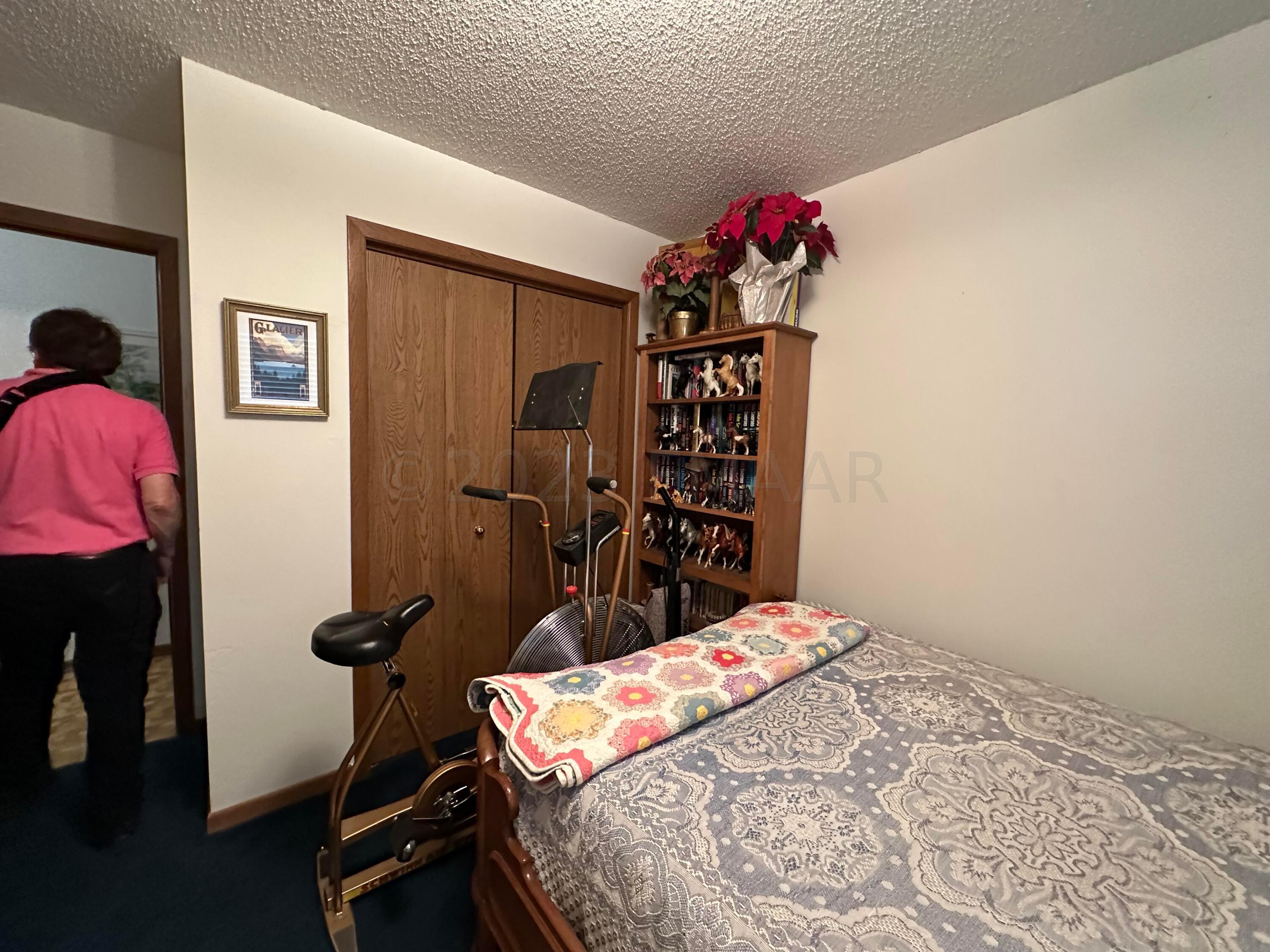 BD806F51-8FDF-4BED-9D4A-CD922E0603C7