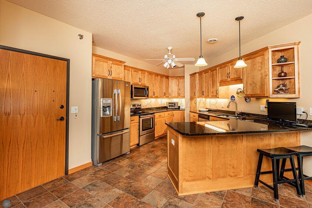 Kitchen Wide