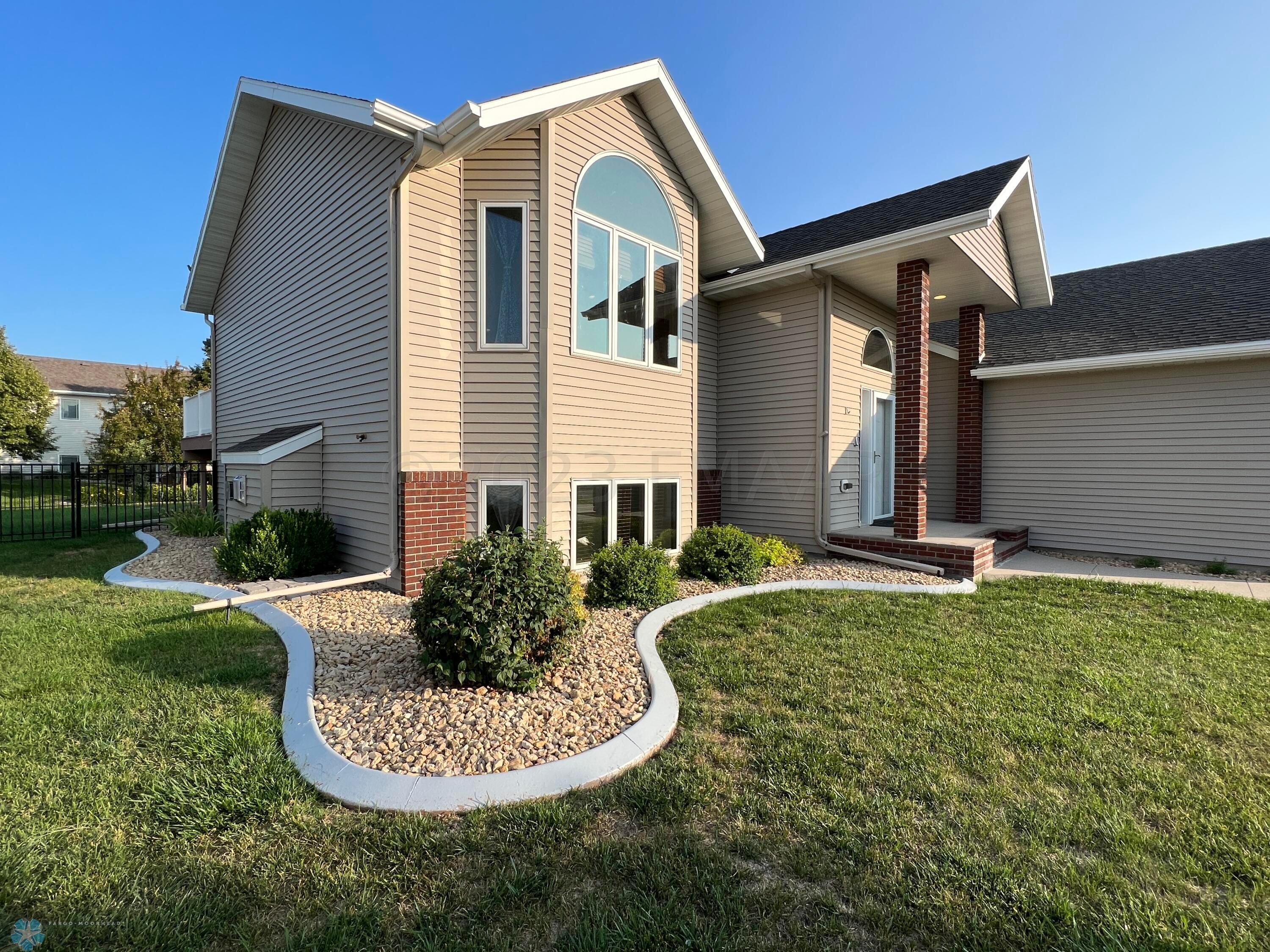 Concrete edging