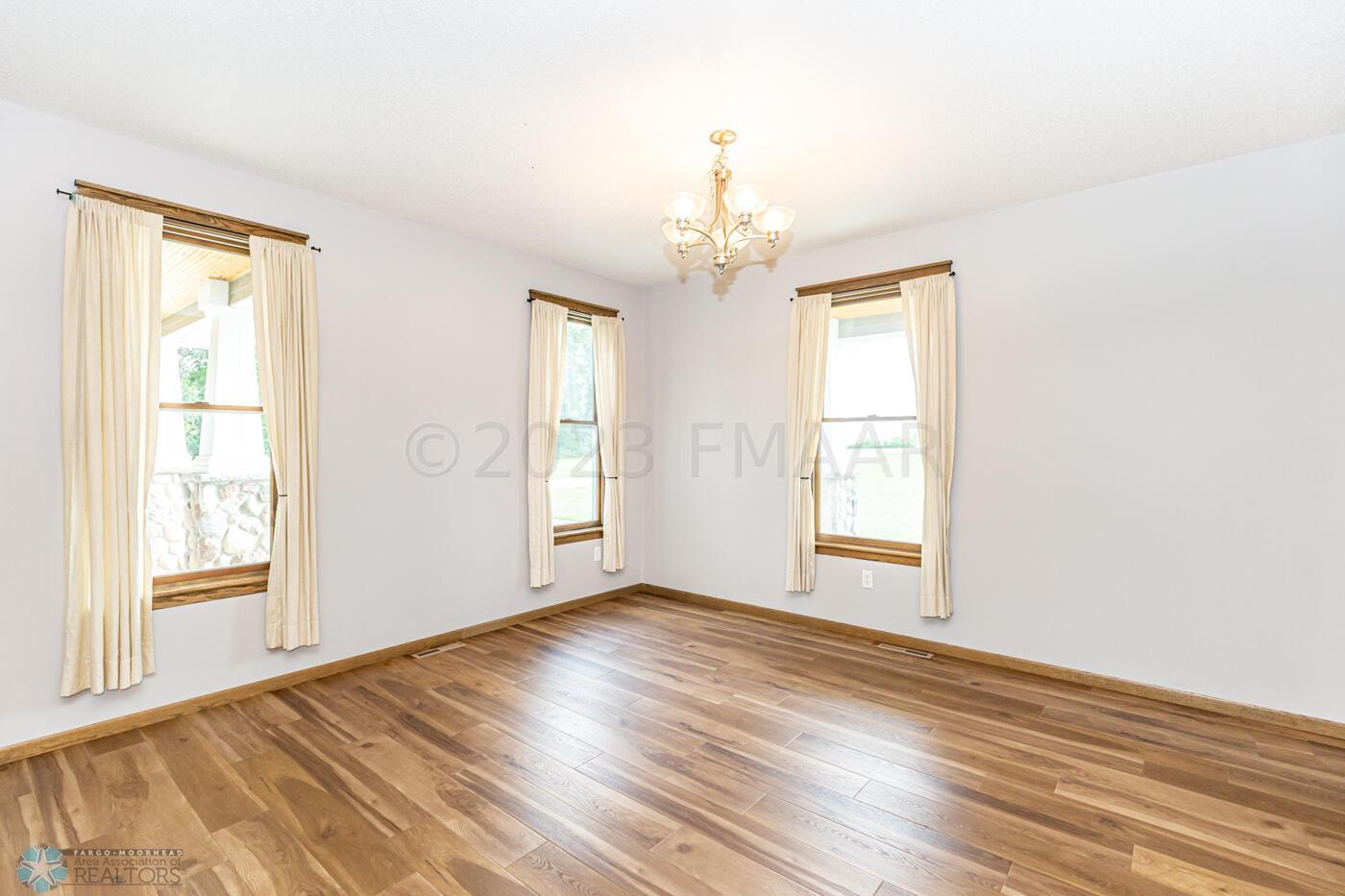 Formal Dining