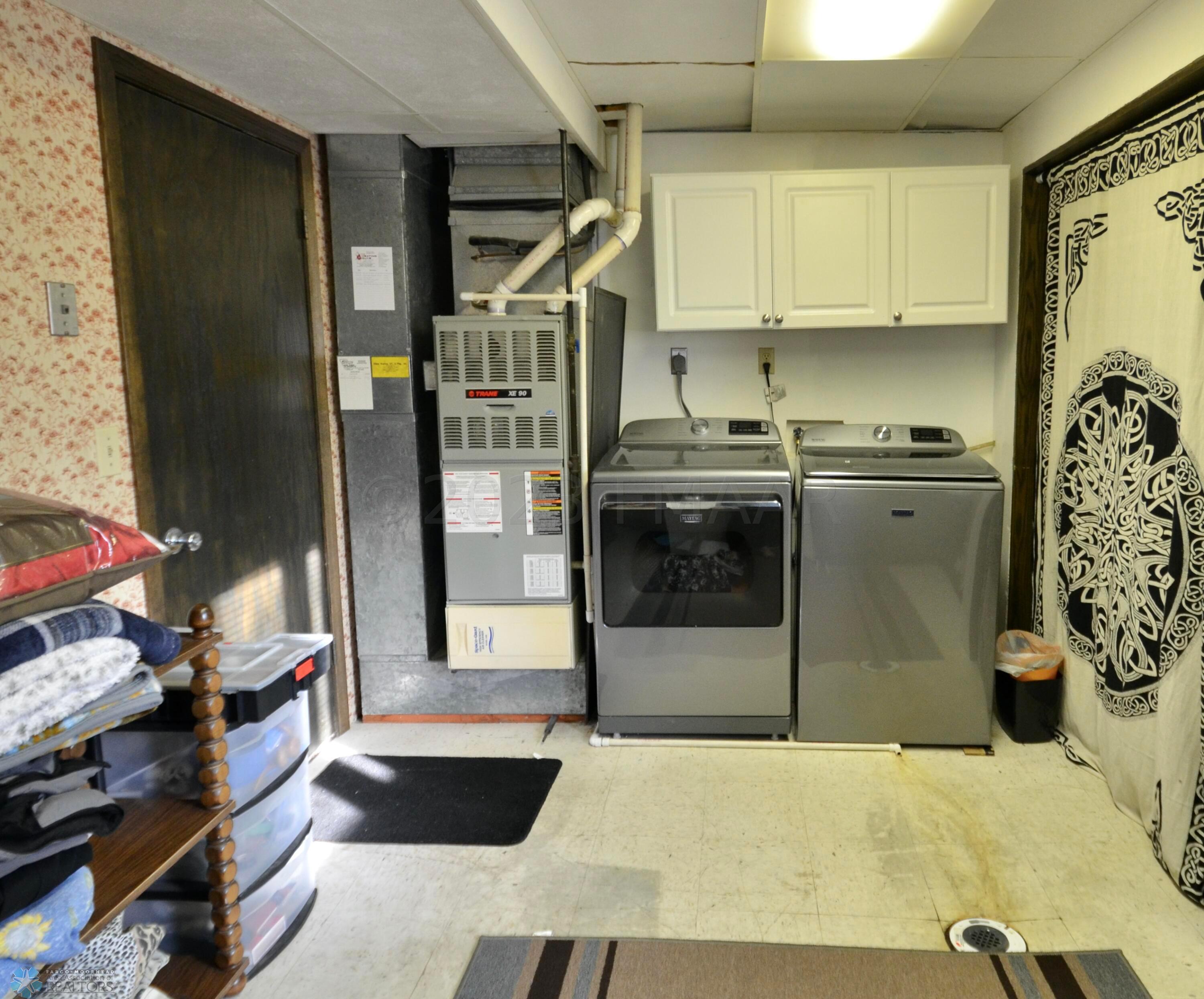 Laundry & Utility