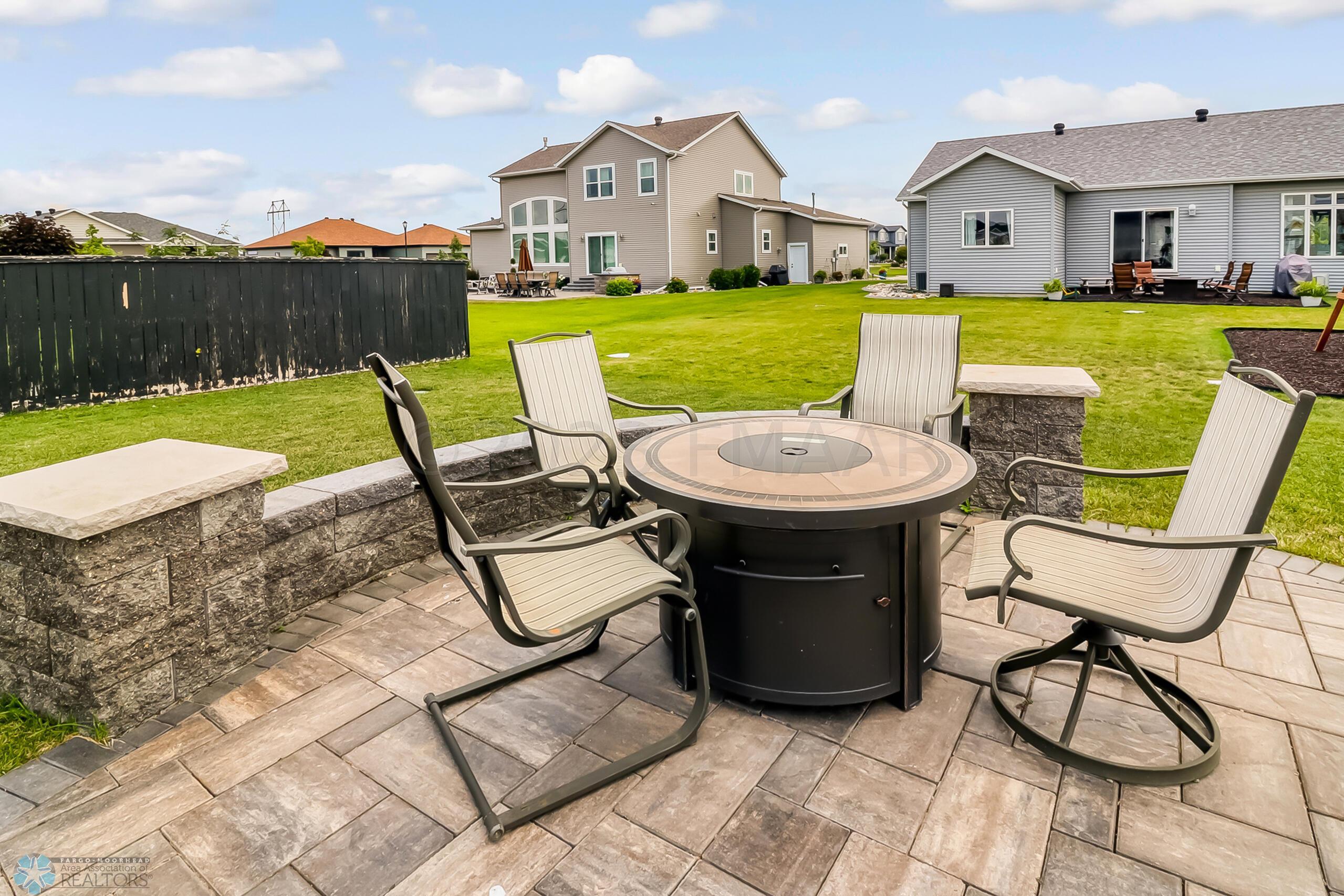 BackyardPatio1_2
