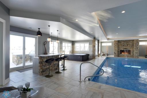 3253 TIMBER CREEK Circle S, Fargo, ND 58104