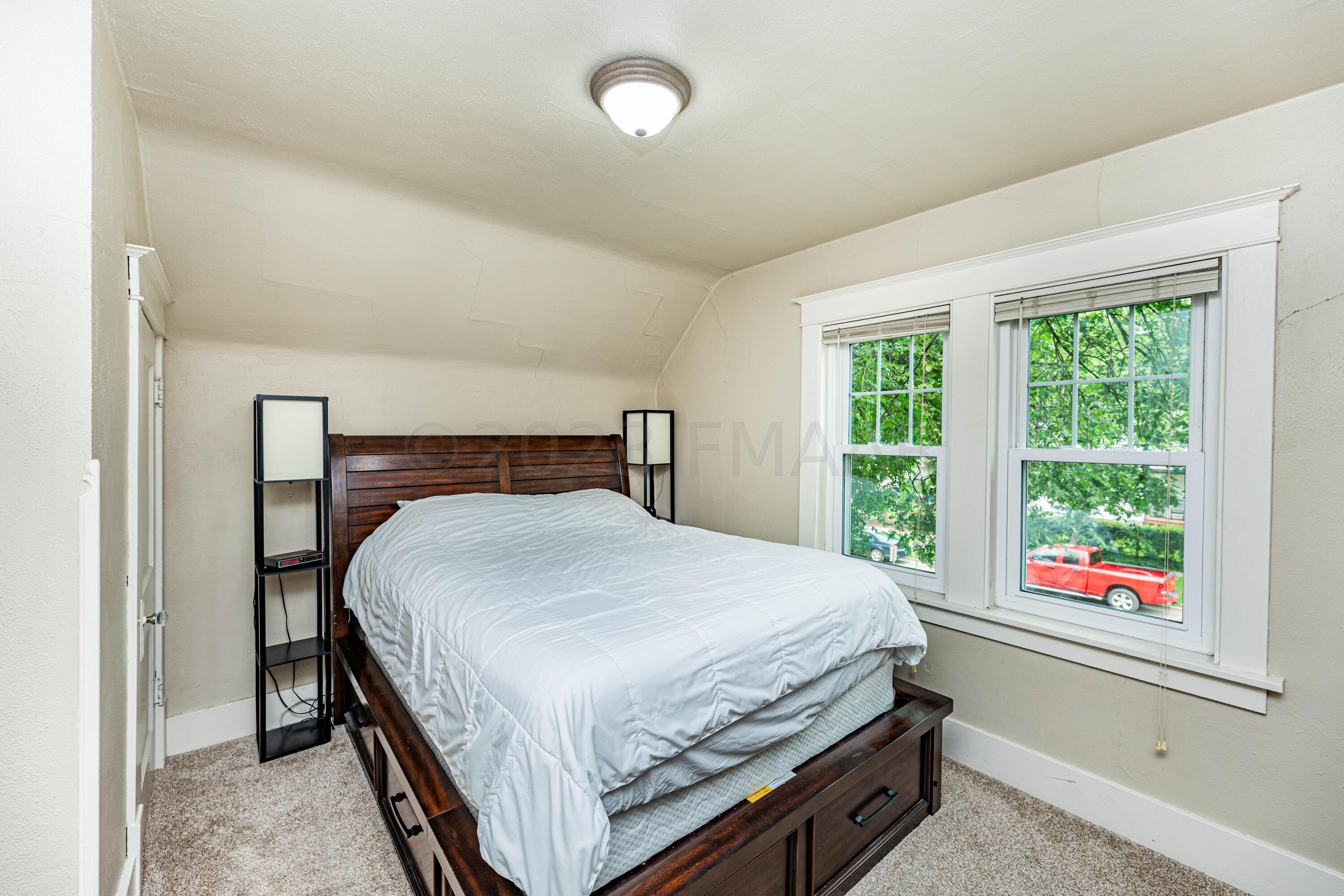 Master bed 1