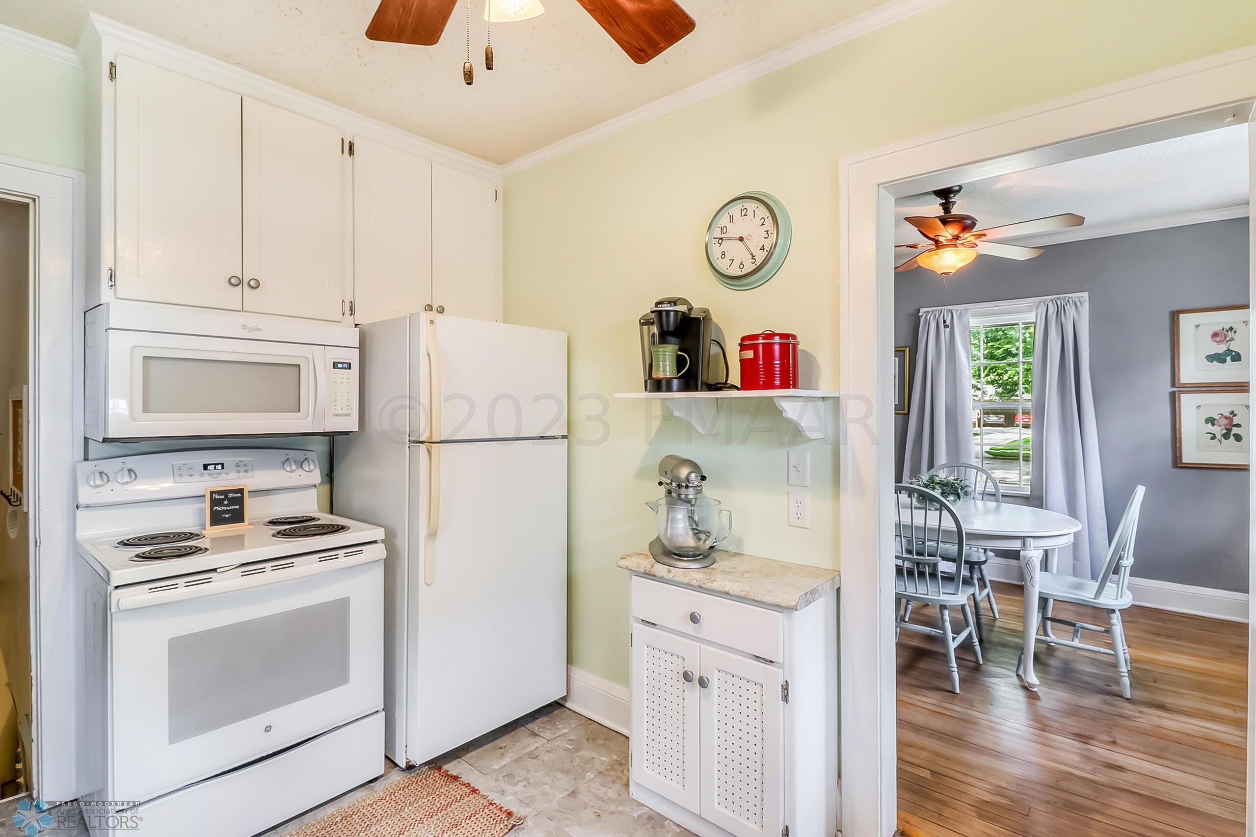 Kitchen1_2
