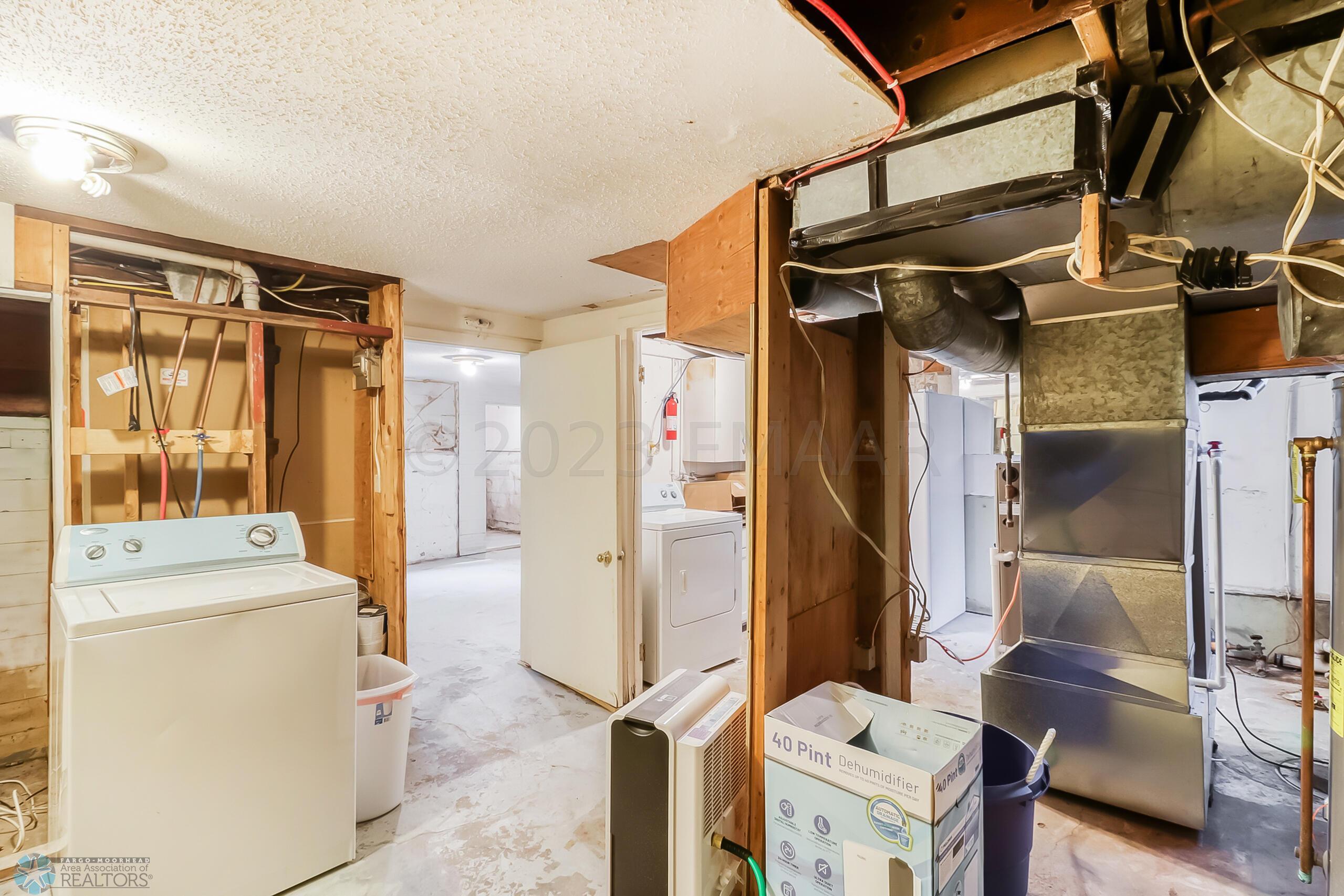 Basement Laundry_Mechanical 1_3