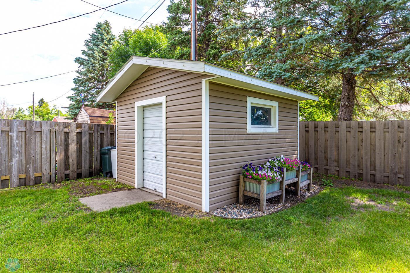 Shed