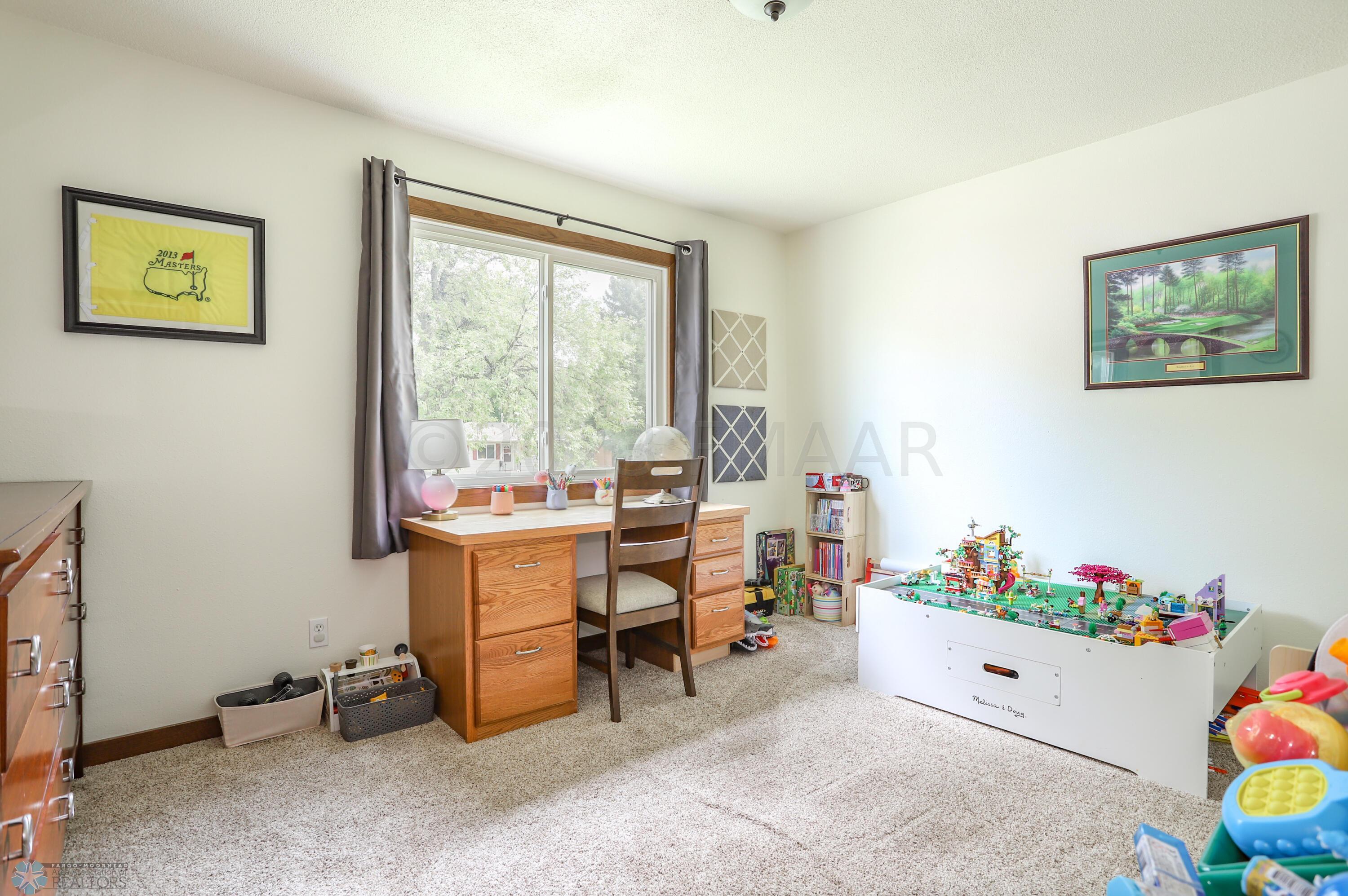 Upstairs bedroom #2