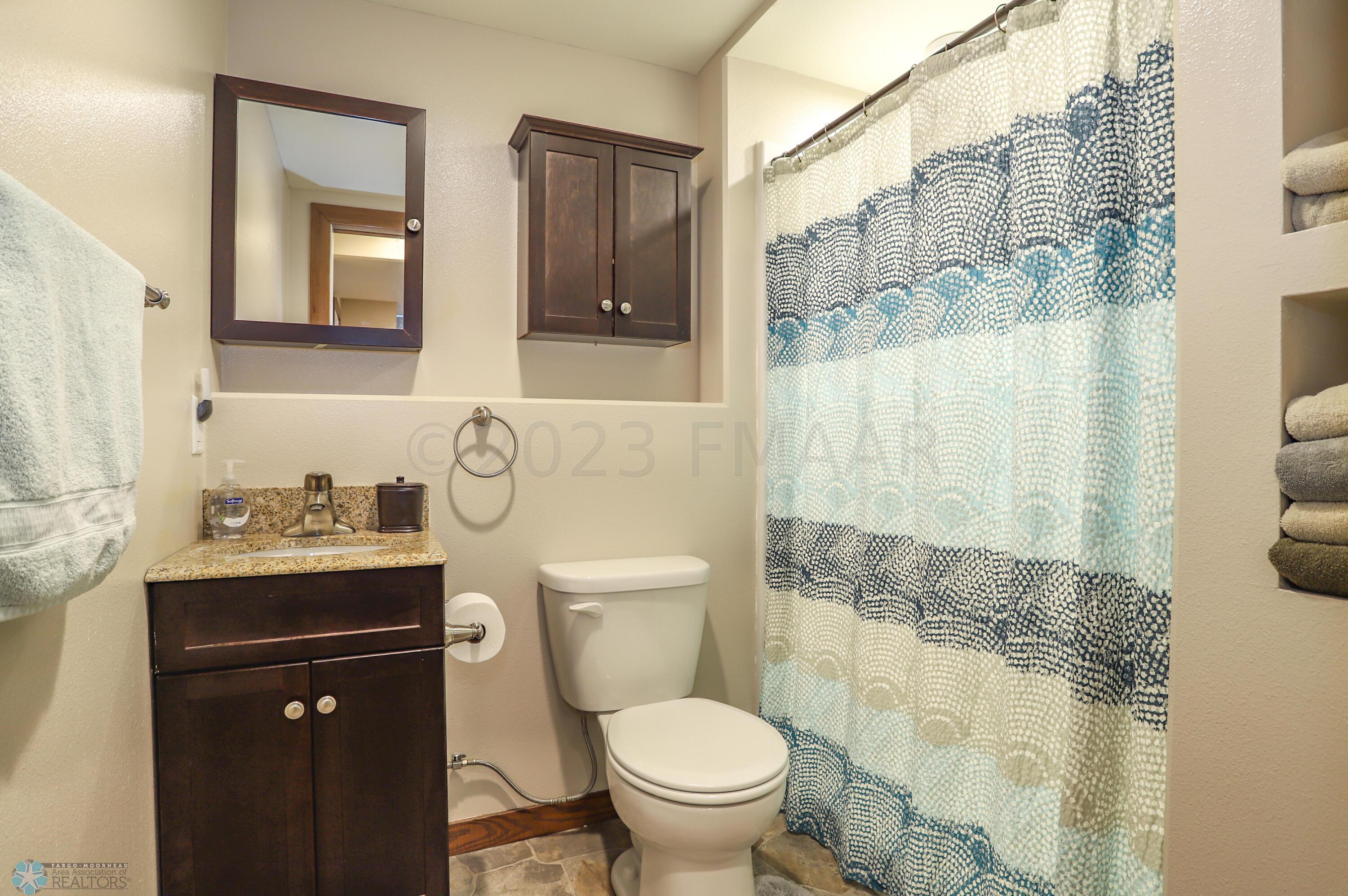 Lower level 3/4 bath