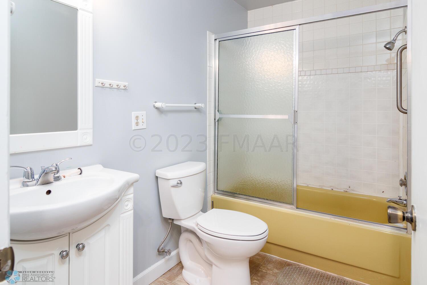 Bathroom #2