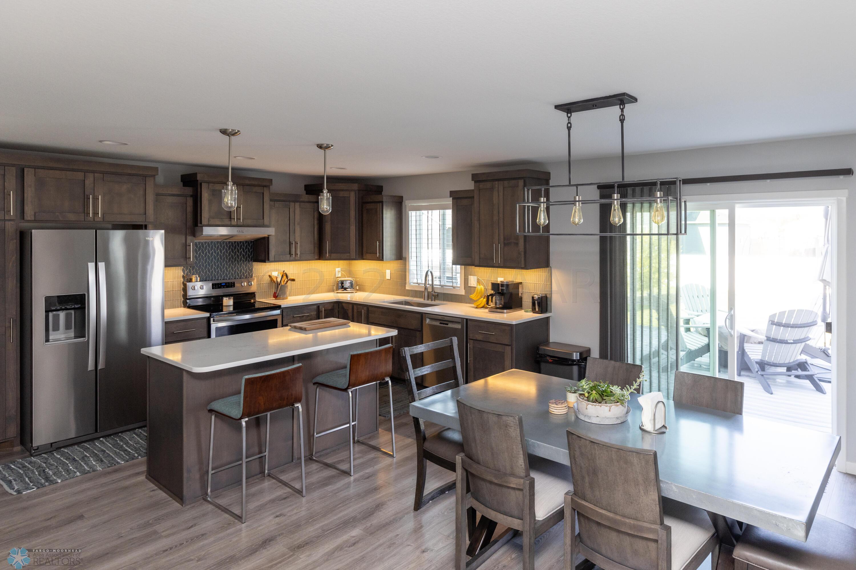 Kitchen/Dining
