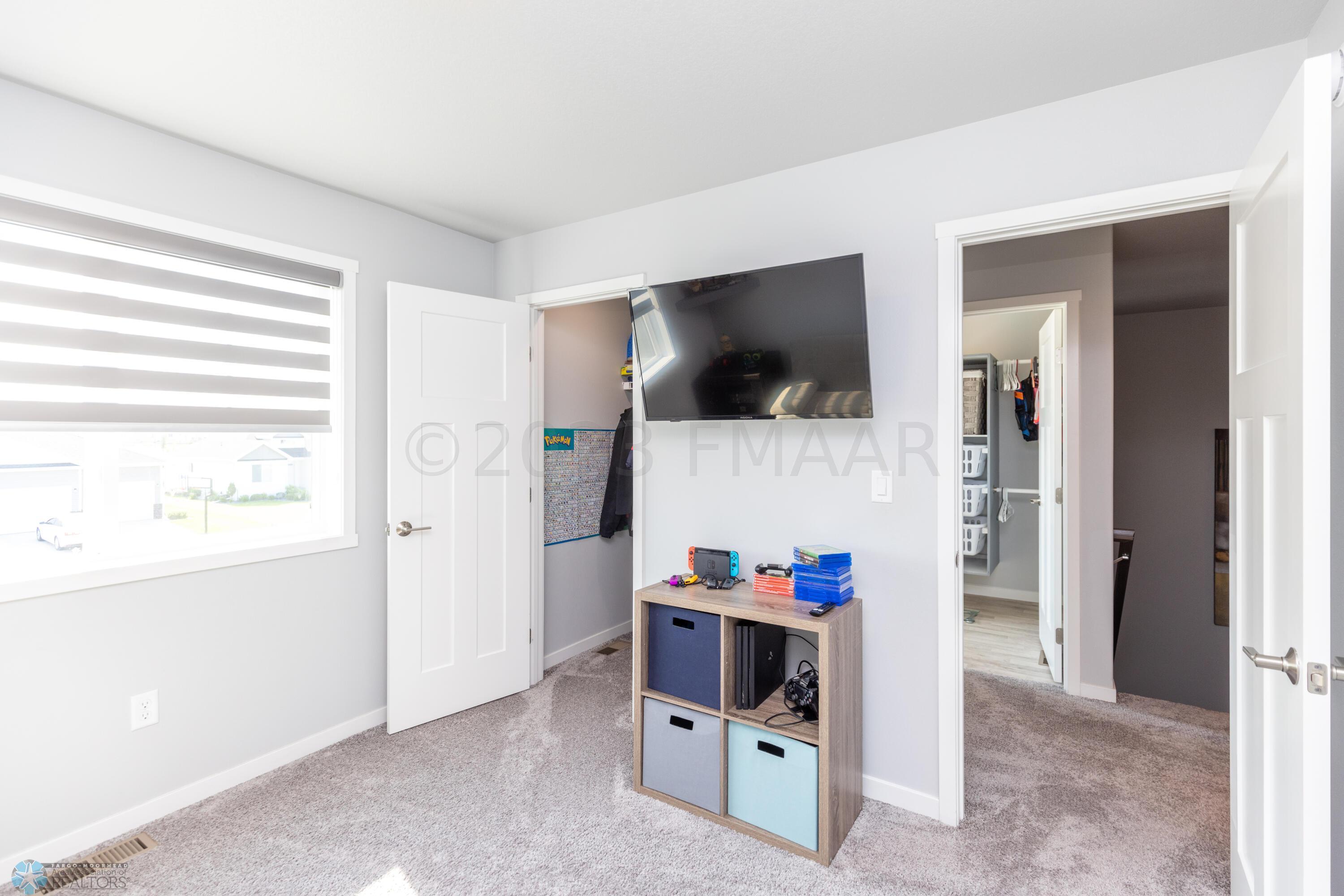 Upstairs Bedroom 1