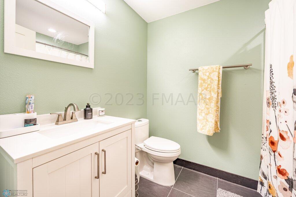 N82A8418-HDR.jpg-SMALL