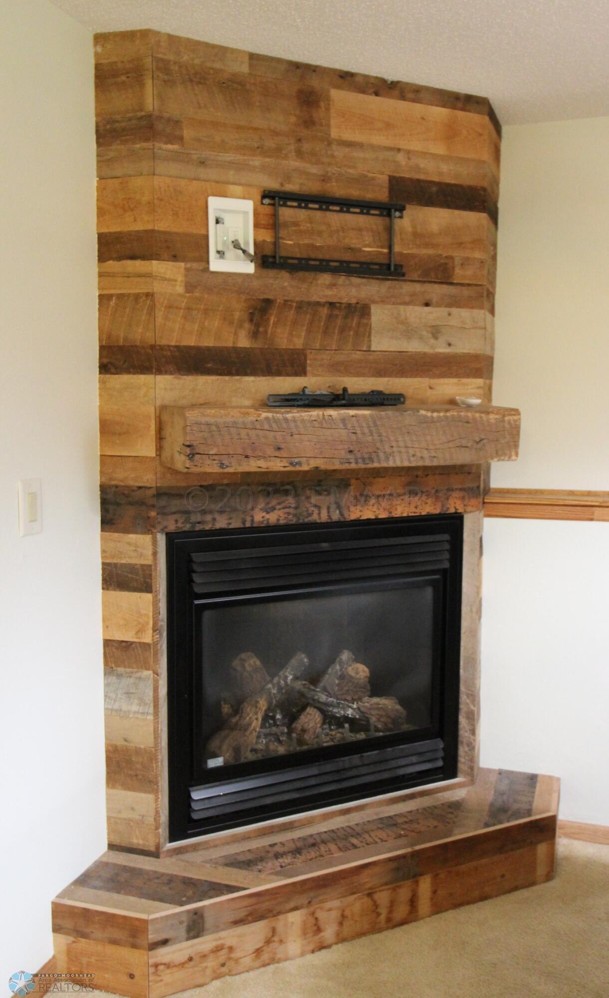 Gas Fireplace