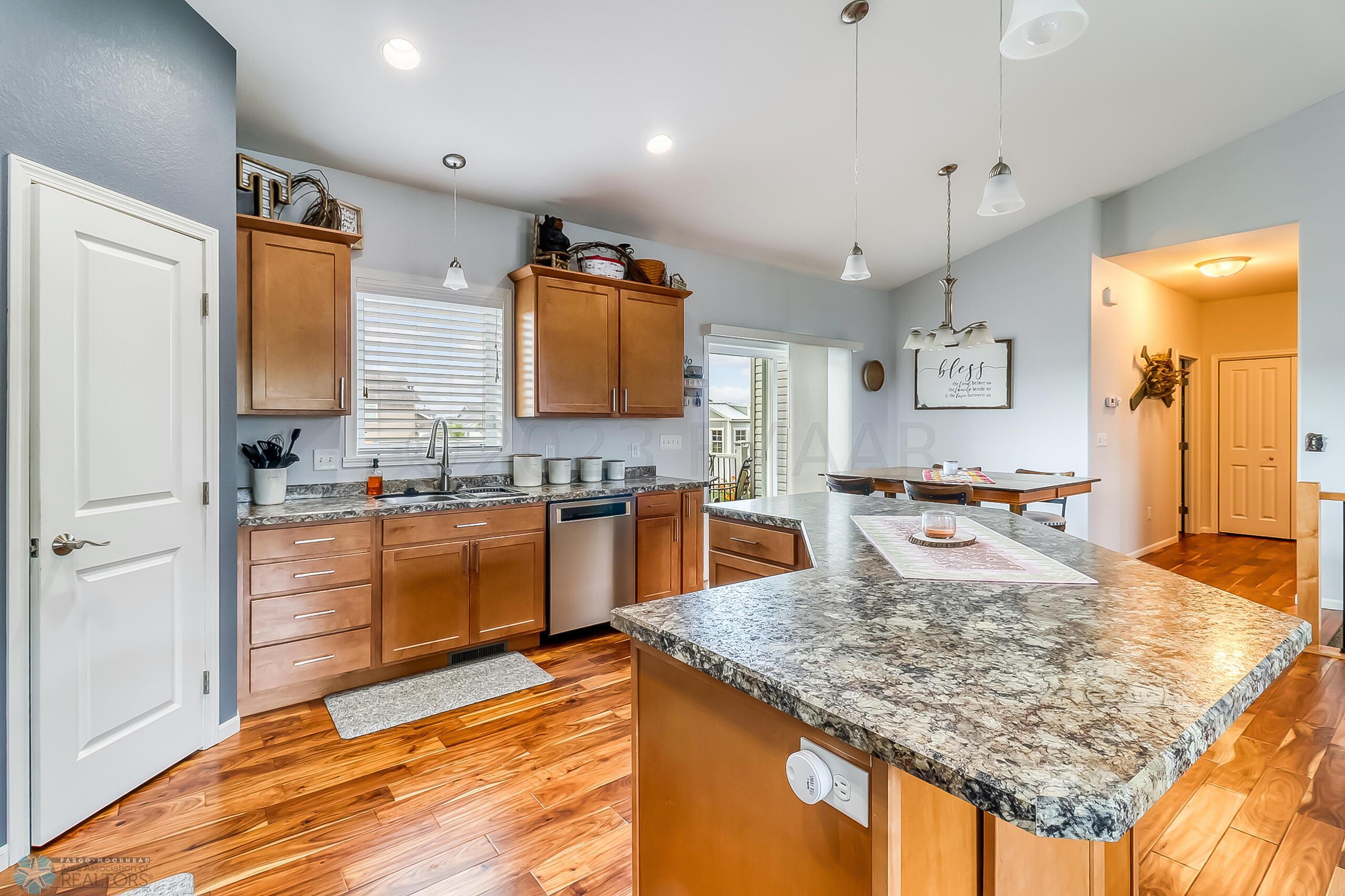 Kitchen1_2
