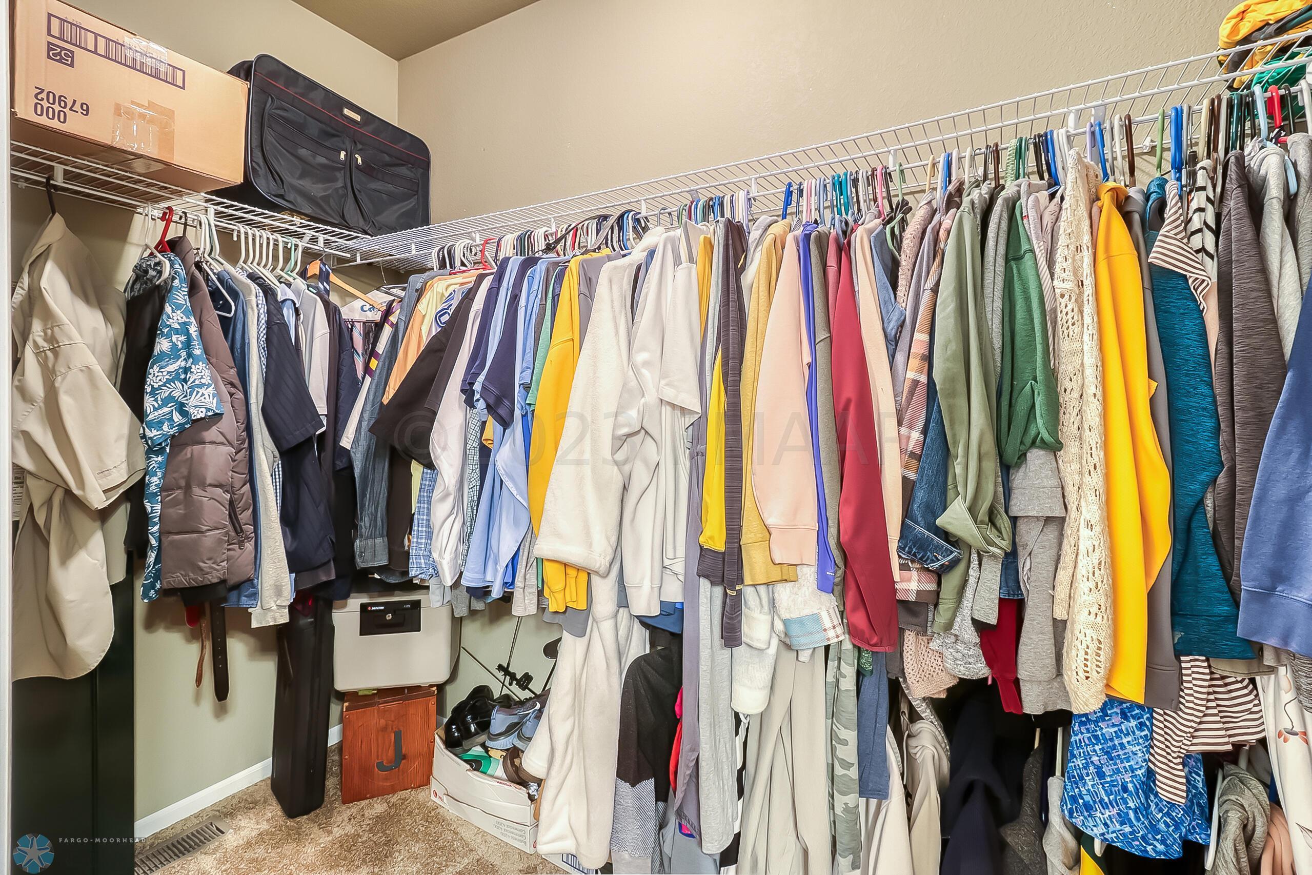 PrimaryBedCloset