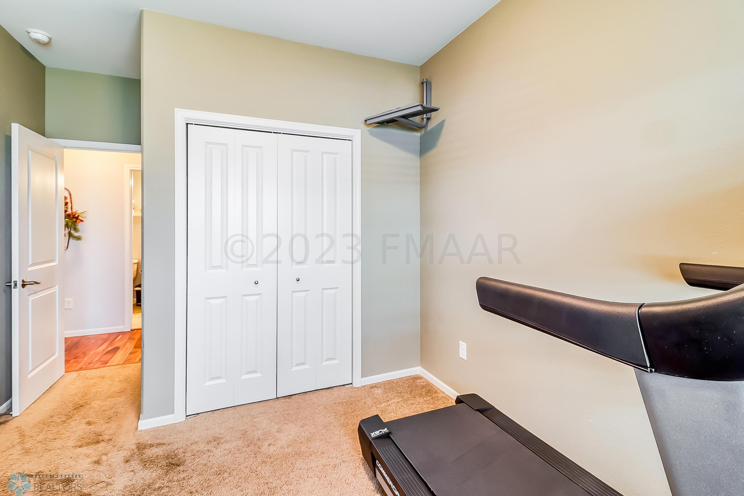 Bedroom1_2